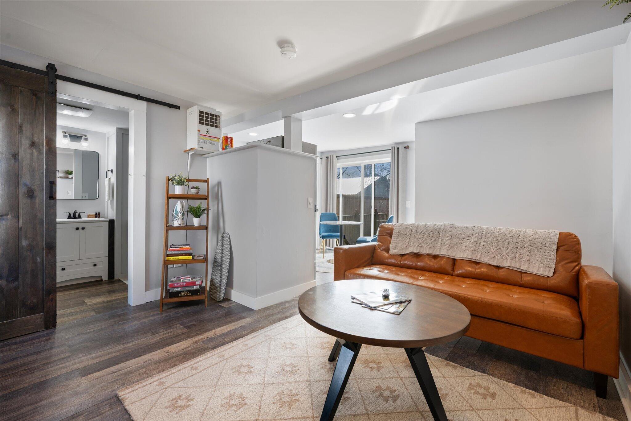 78 Ledgelawn Avenue Property Photo 30