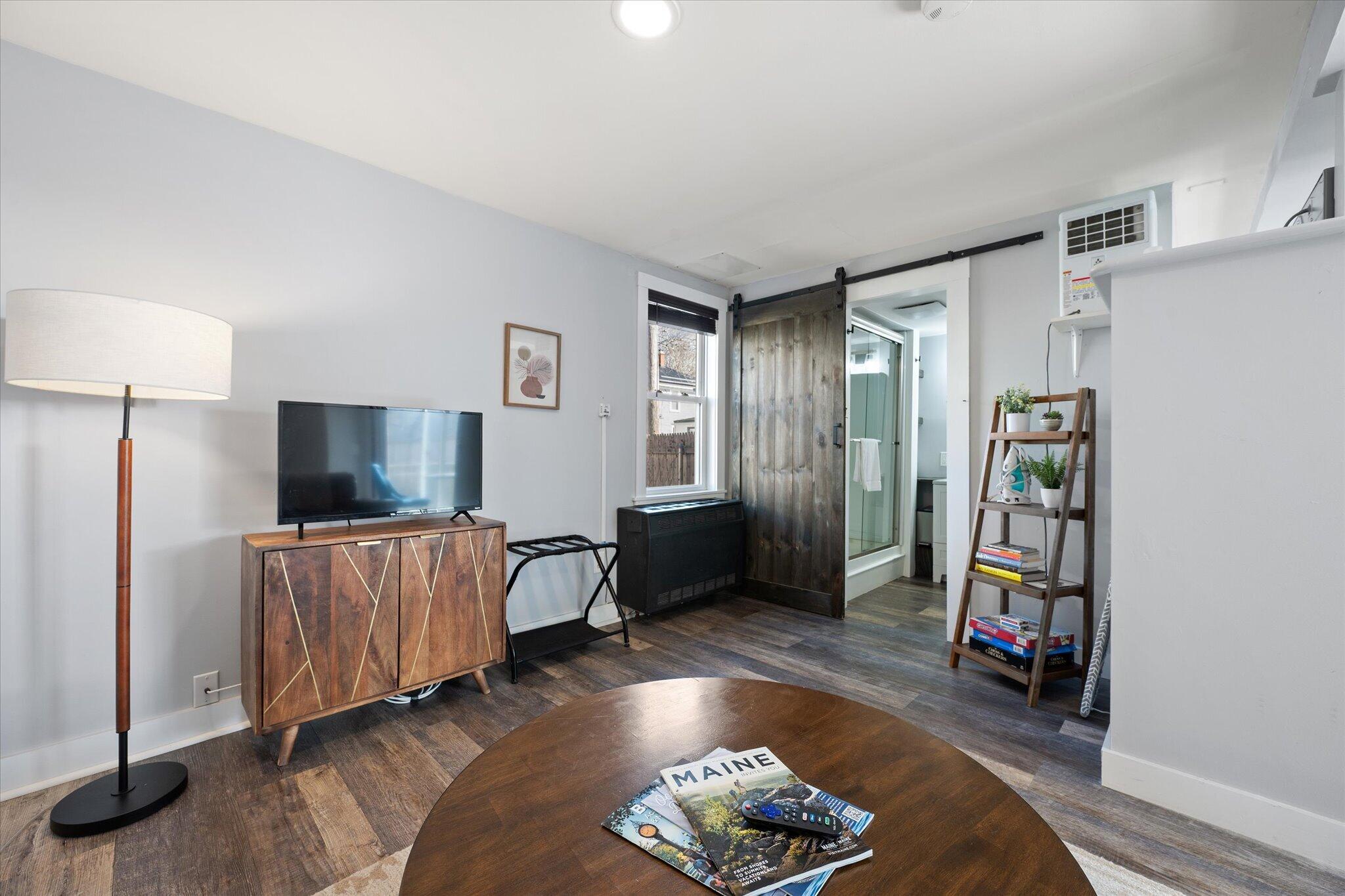 78 Ledgelawn Avenue Property Photo 31