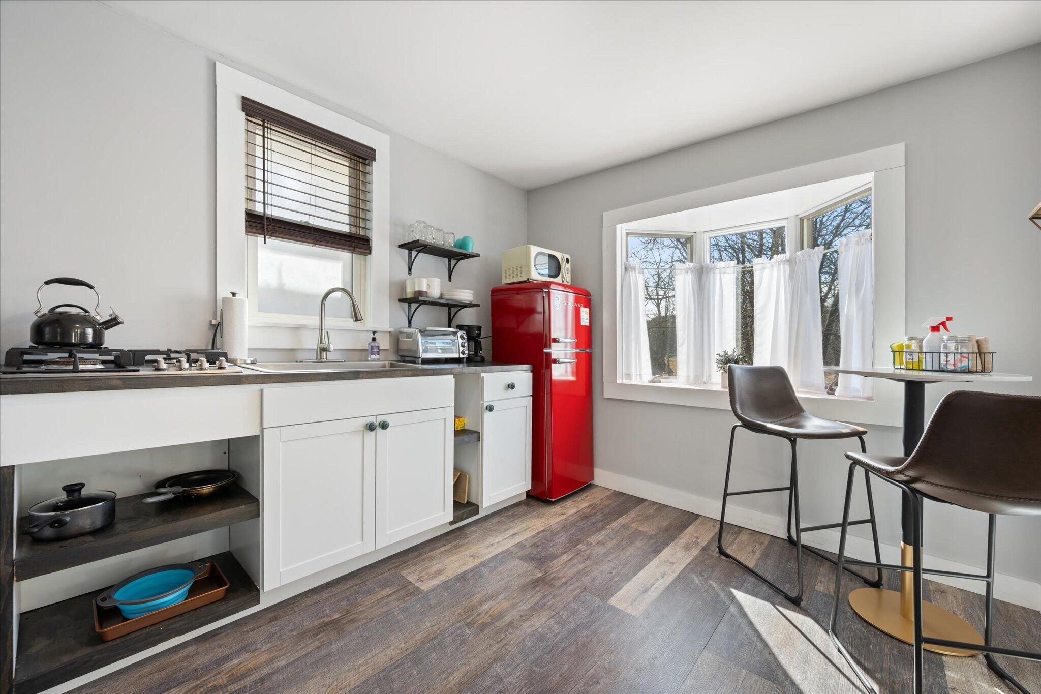 78 Ledgelawn Avenue Property Photo 44