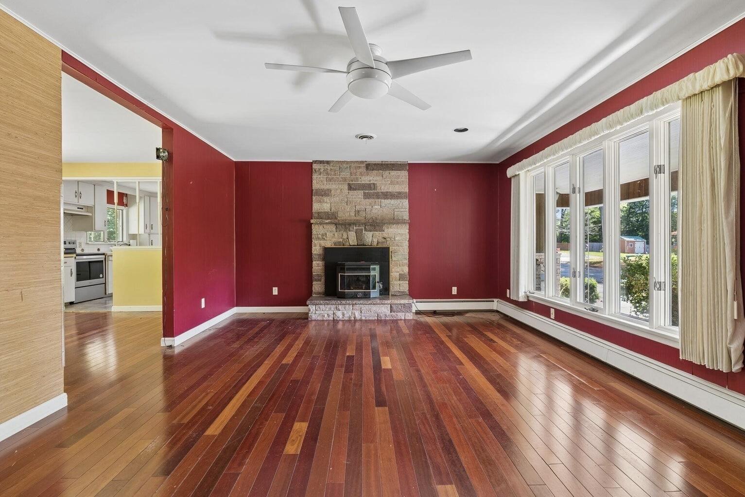 52 Robinson Gardens Property Photo 10