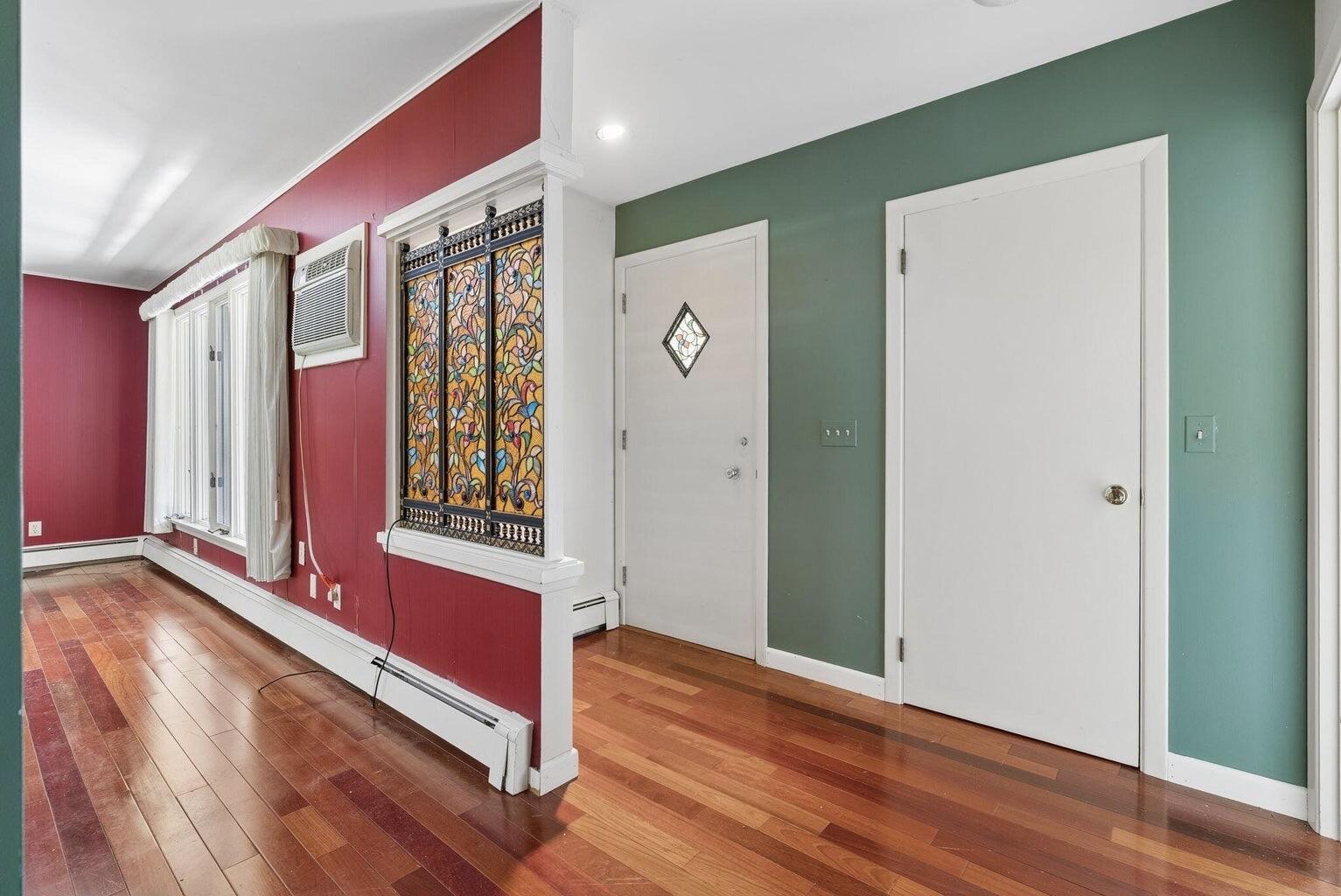 52 Robinson Gardens Property Photo 12