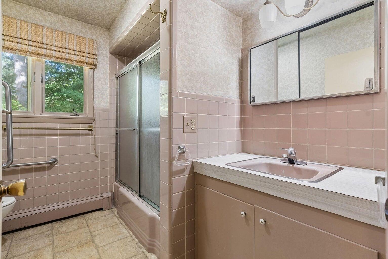 52 Robinson Gardens Property Photo 20