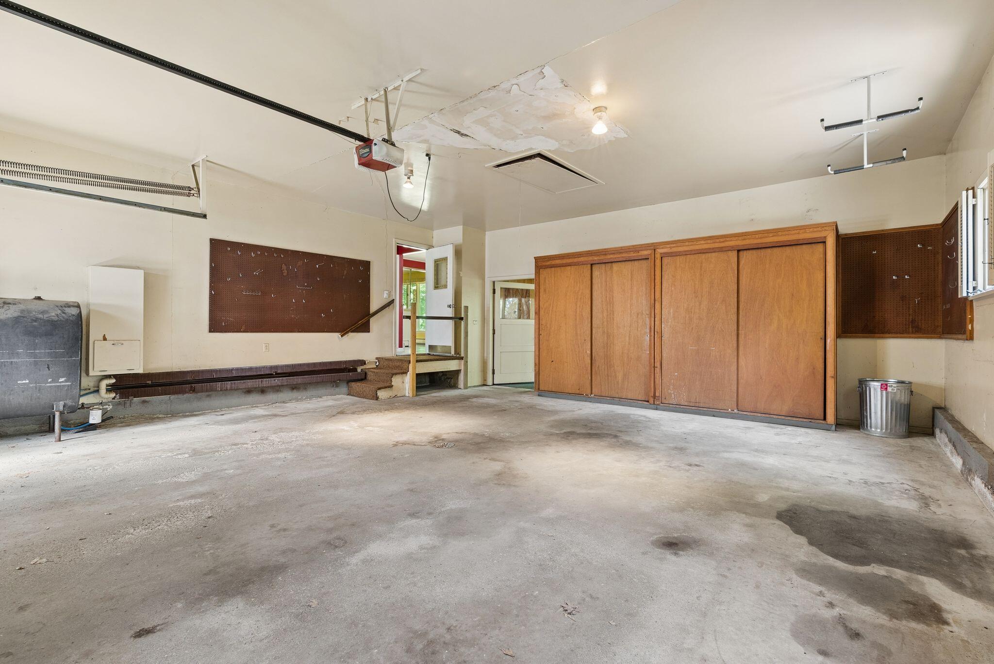 52 Robinson Gardens Property Photo 25