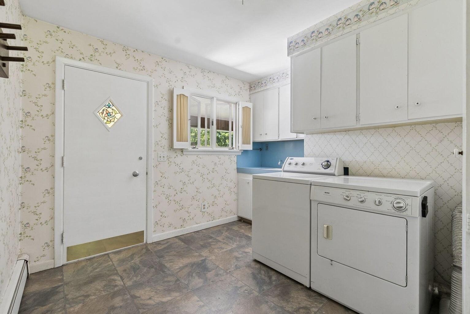 52 Robinson Gardens Property Photo 28