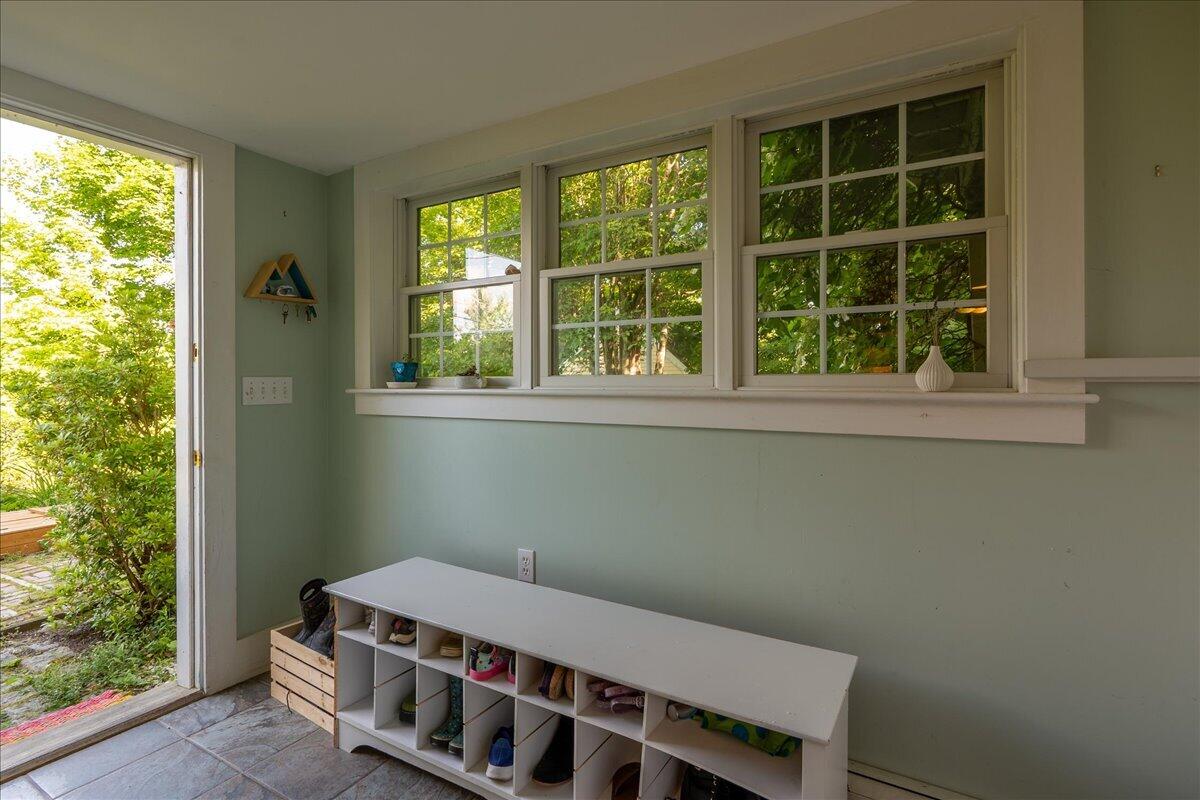 8 Old Austin Road Property Photo 4