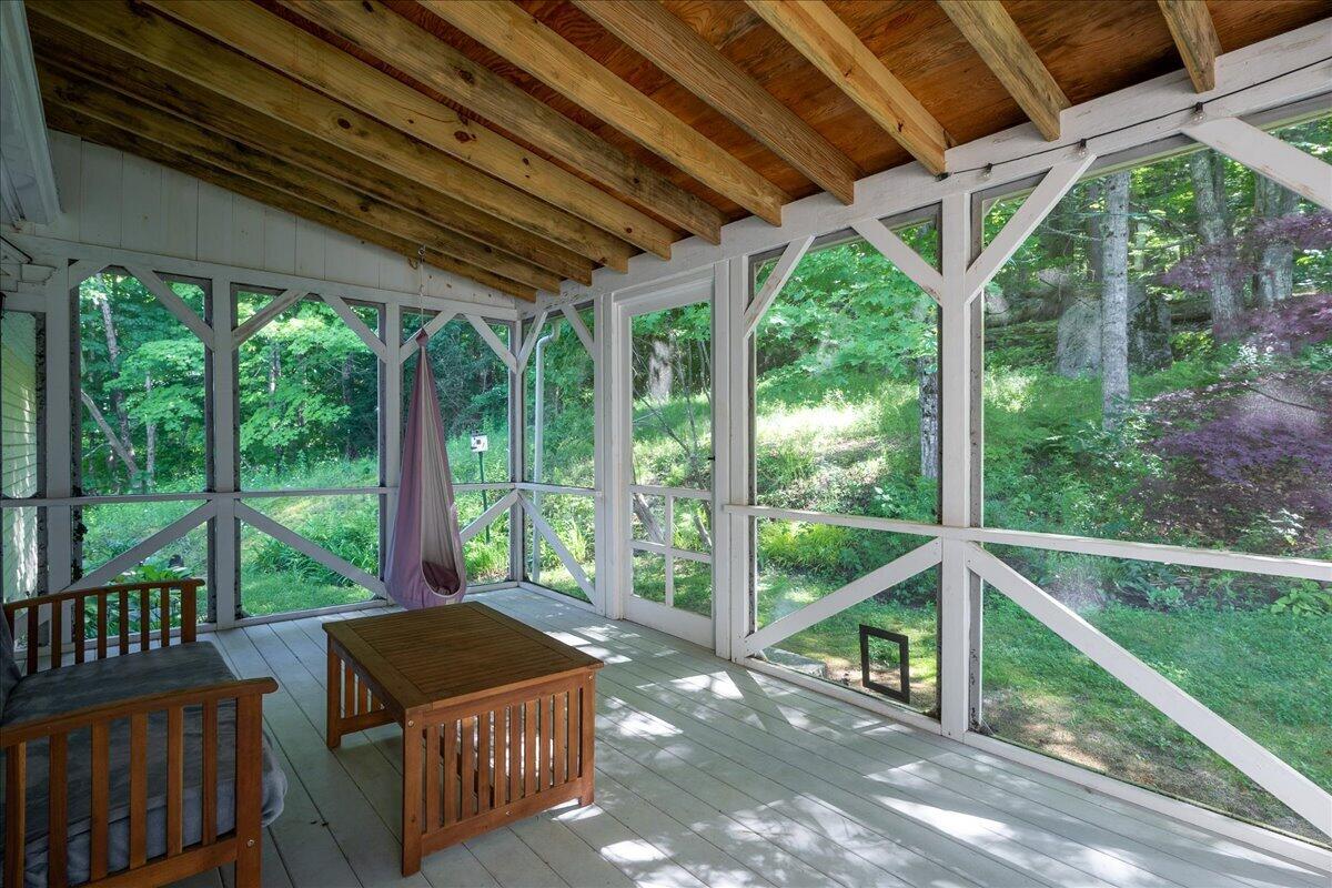8 Old Austin Road Property Photo 32