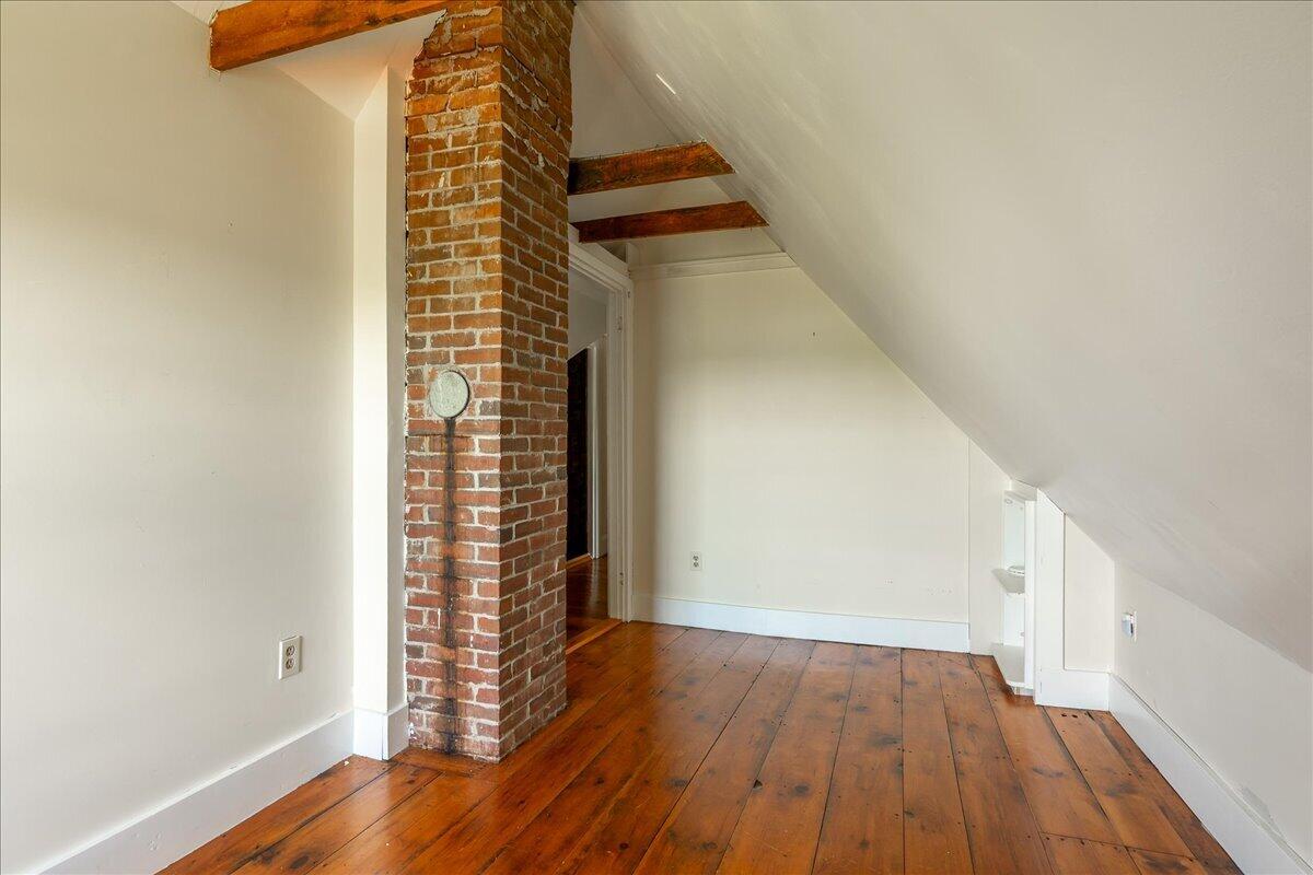 8 Old Austin Road Property Photo 49