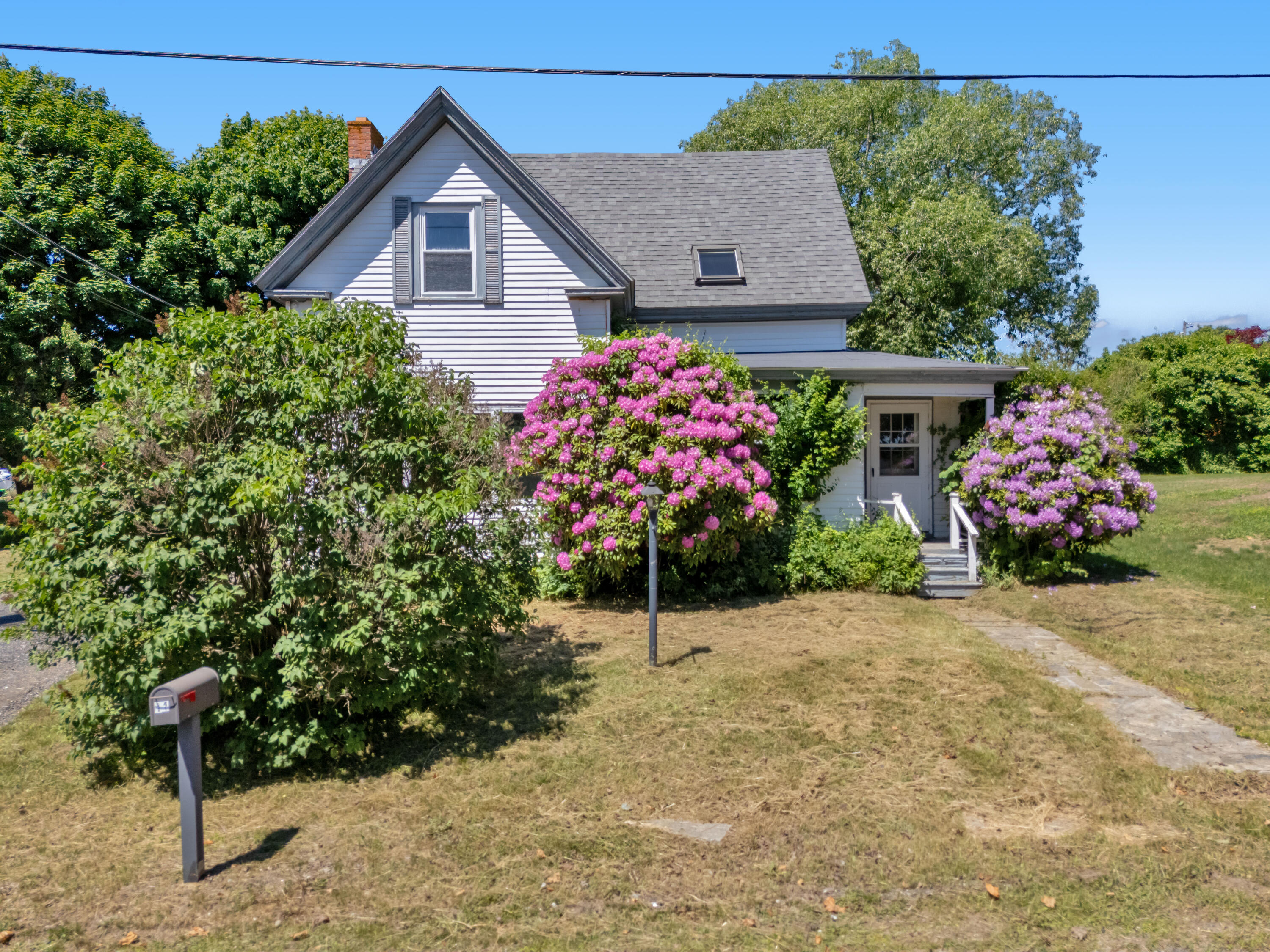 14 Steamboat Road Property Photo 8