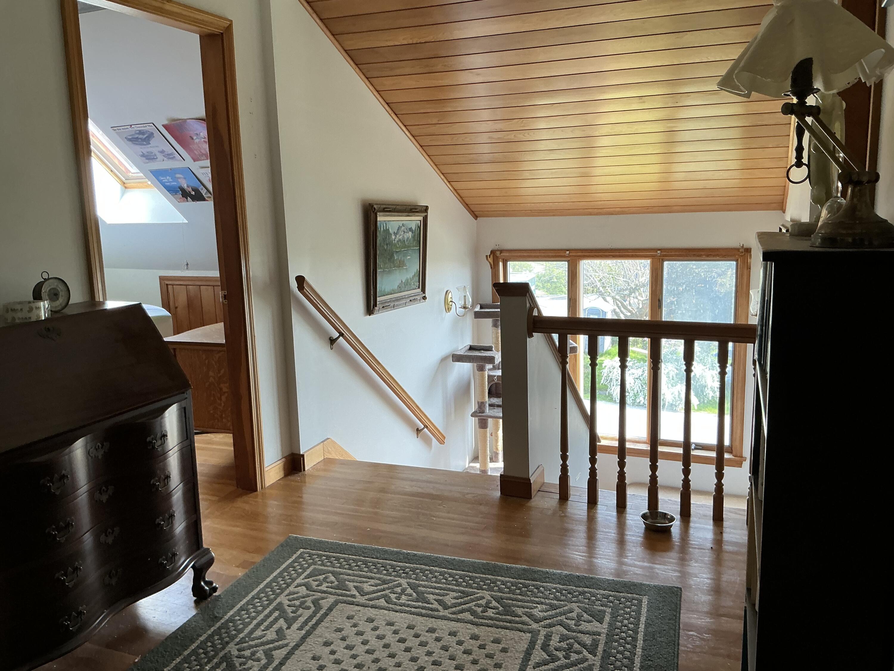 14 Steamboat Road Property Photo 13