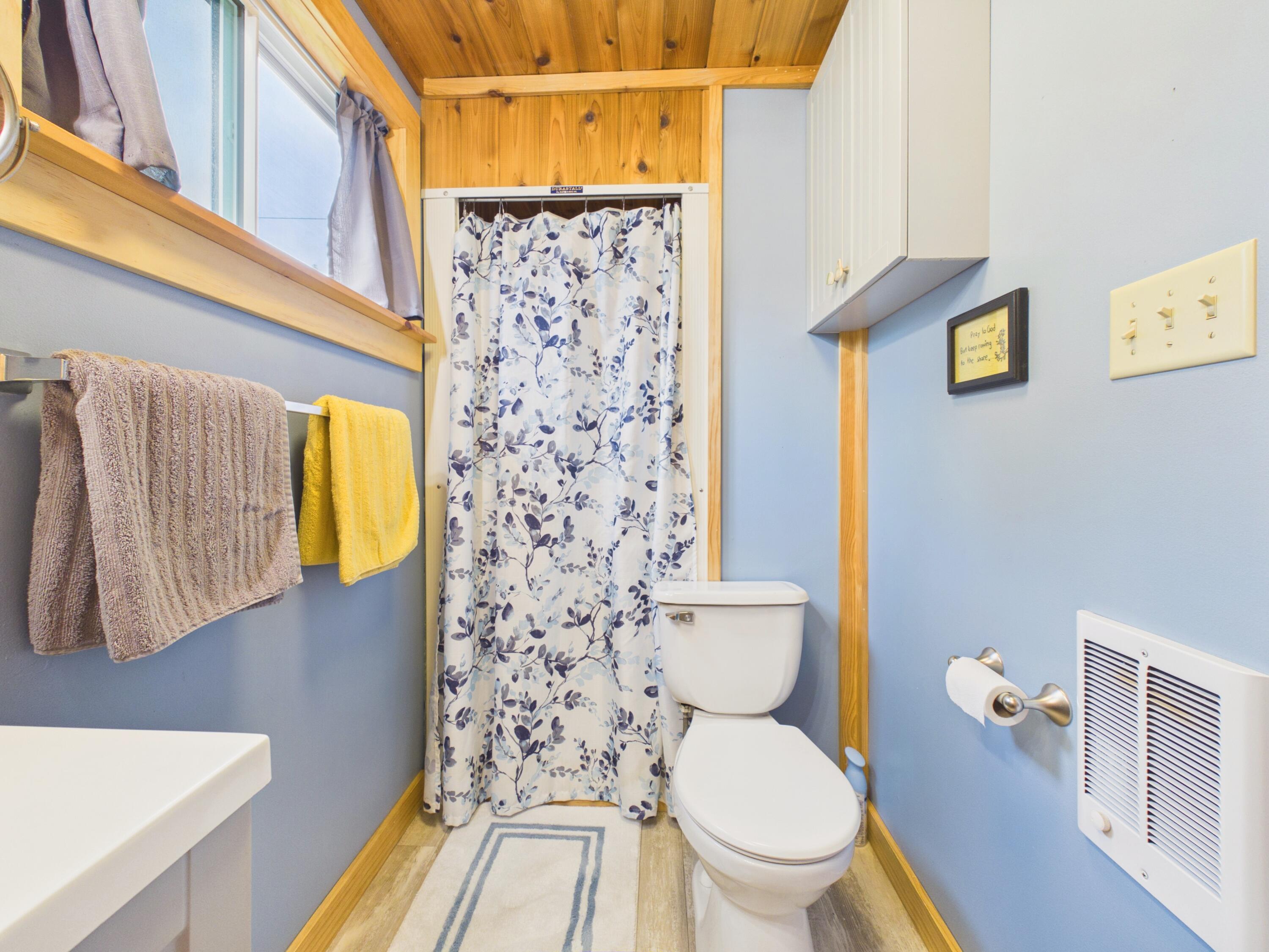 667 Little Madawaska Lake Road Property Photo 35