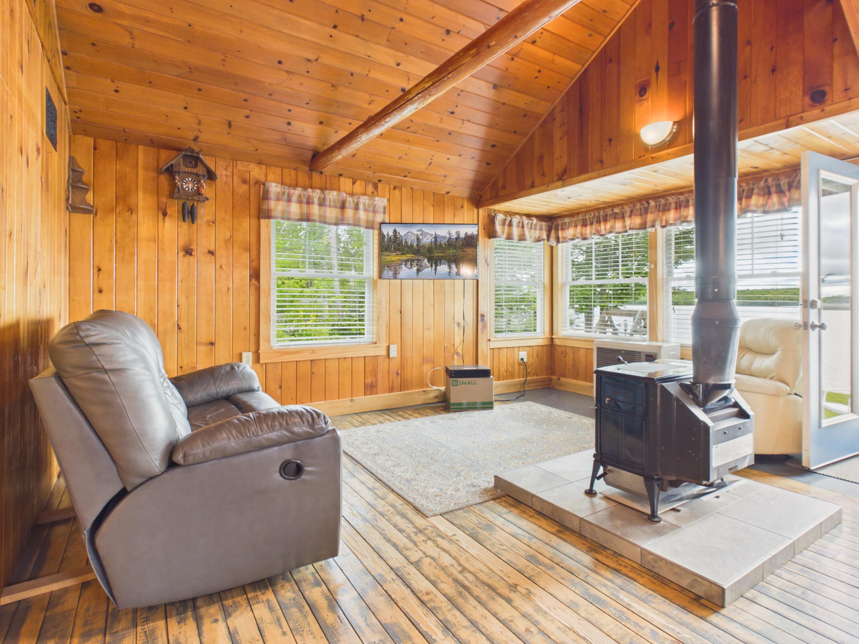 667 Little Madawaska Lake Road Property Photo 44