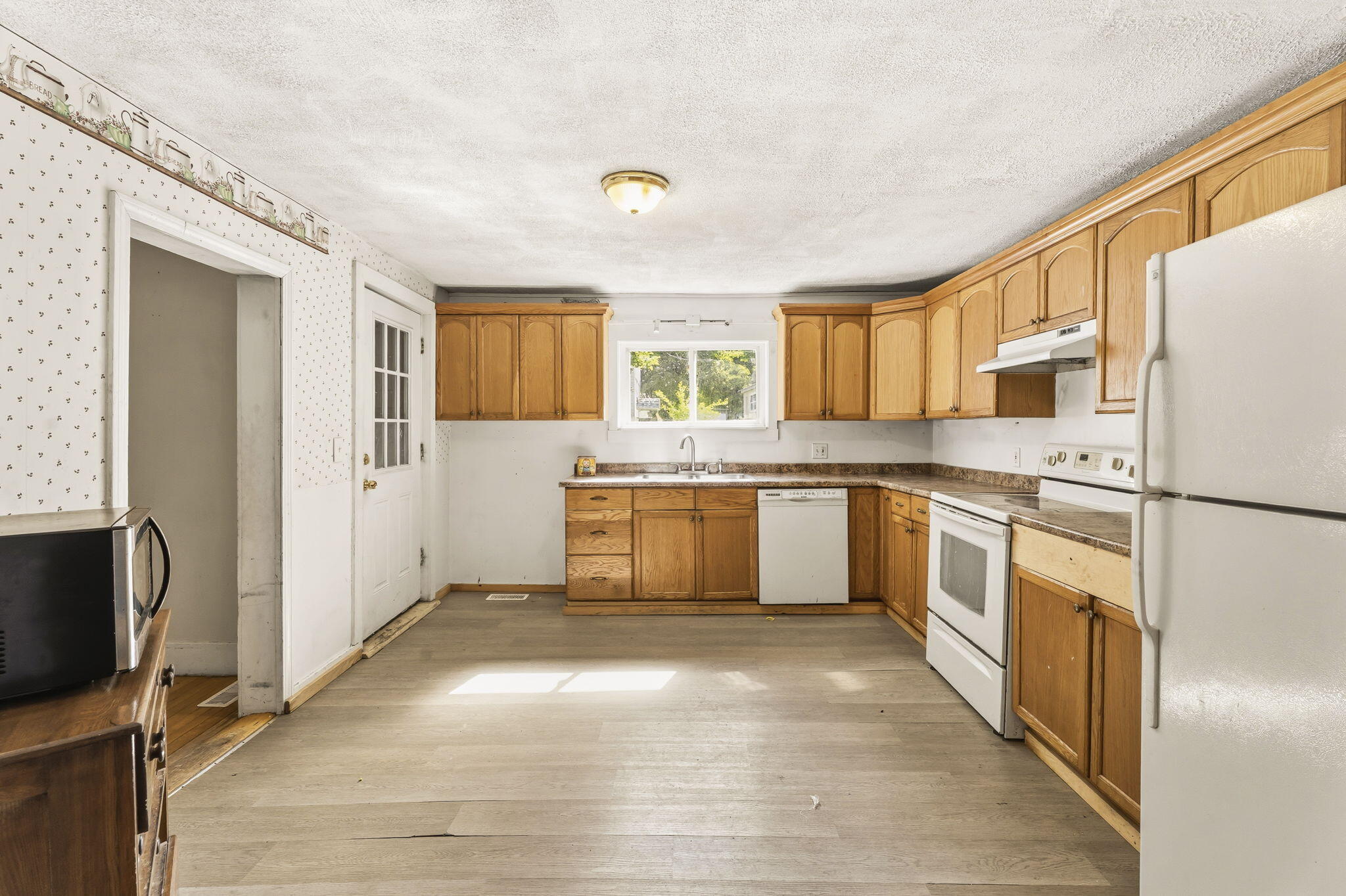 32 Clinton Street Property Photo 8