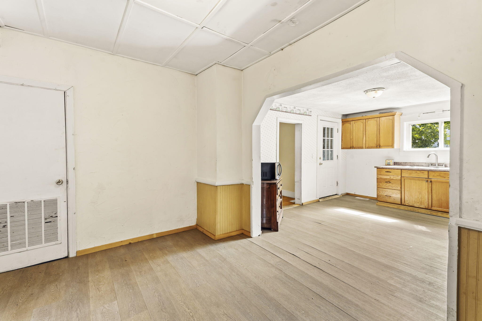 32 Clinton Street Property Photo 12