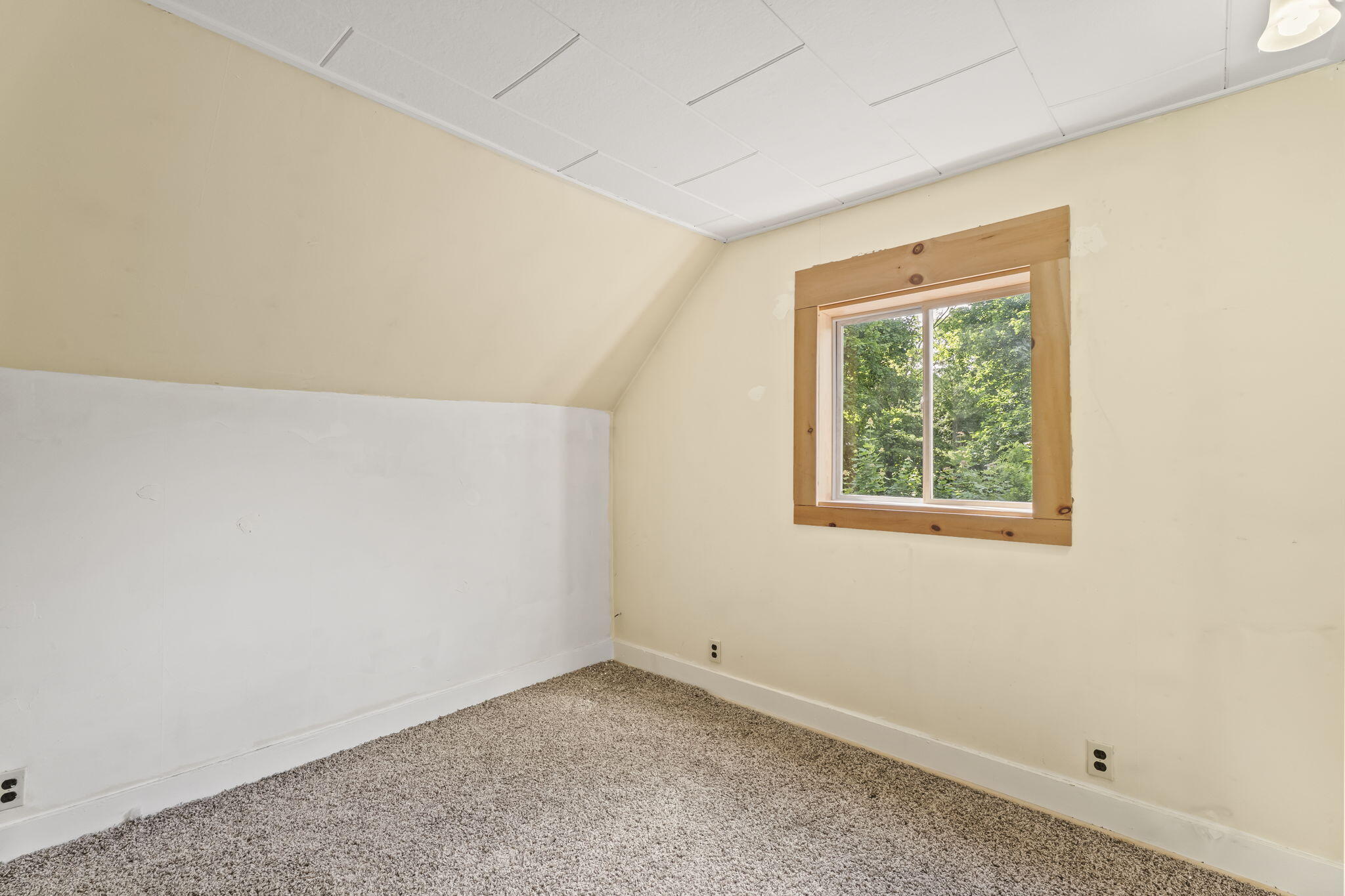 32 Clinton Street Property Photo 24
