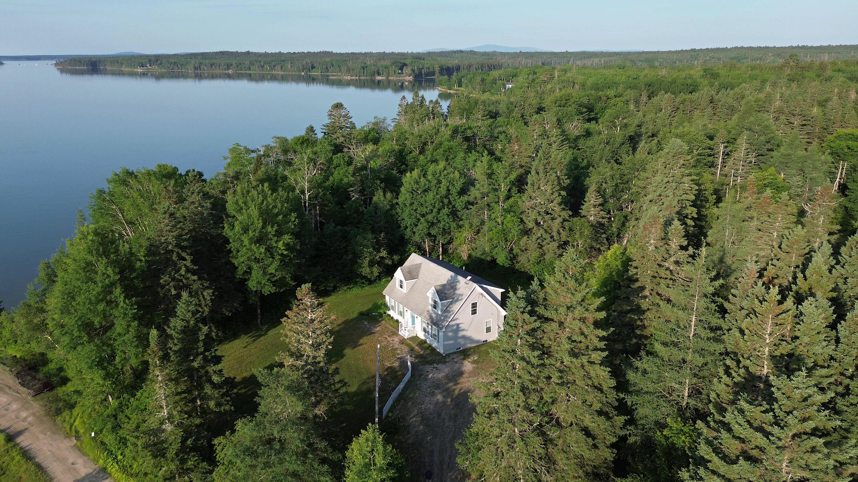 33 Landing Road Property Photo 2