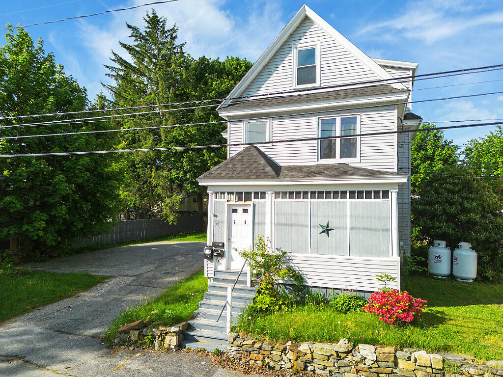 71 Warren Avenue Property Photo 2