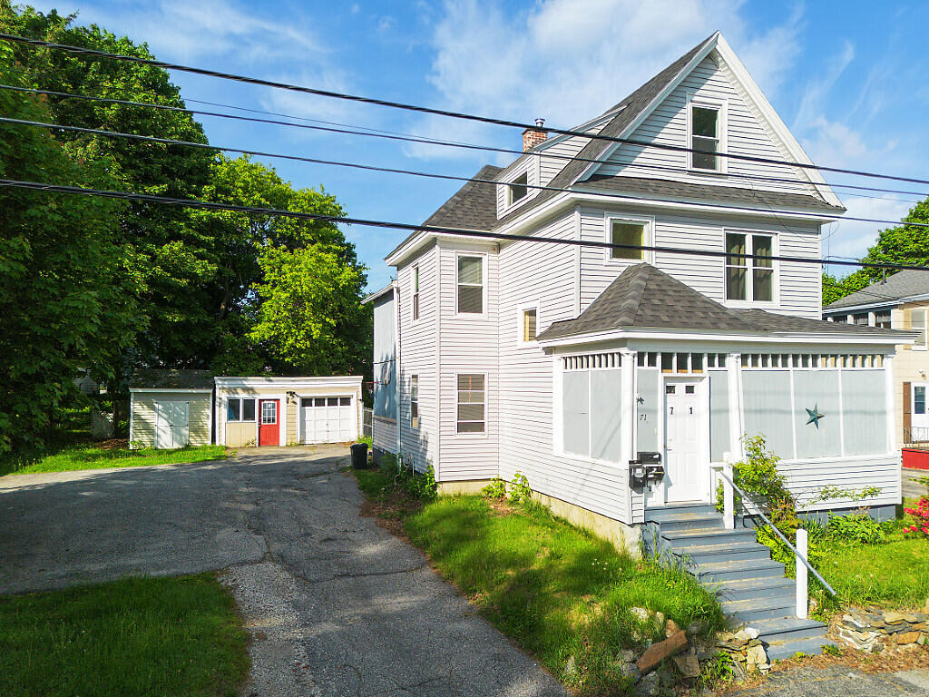 71 Warren Avenue Property Photo 3