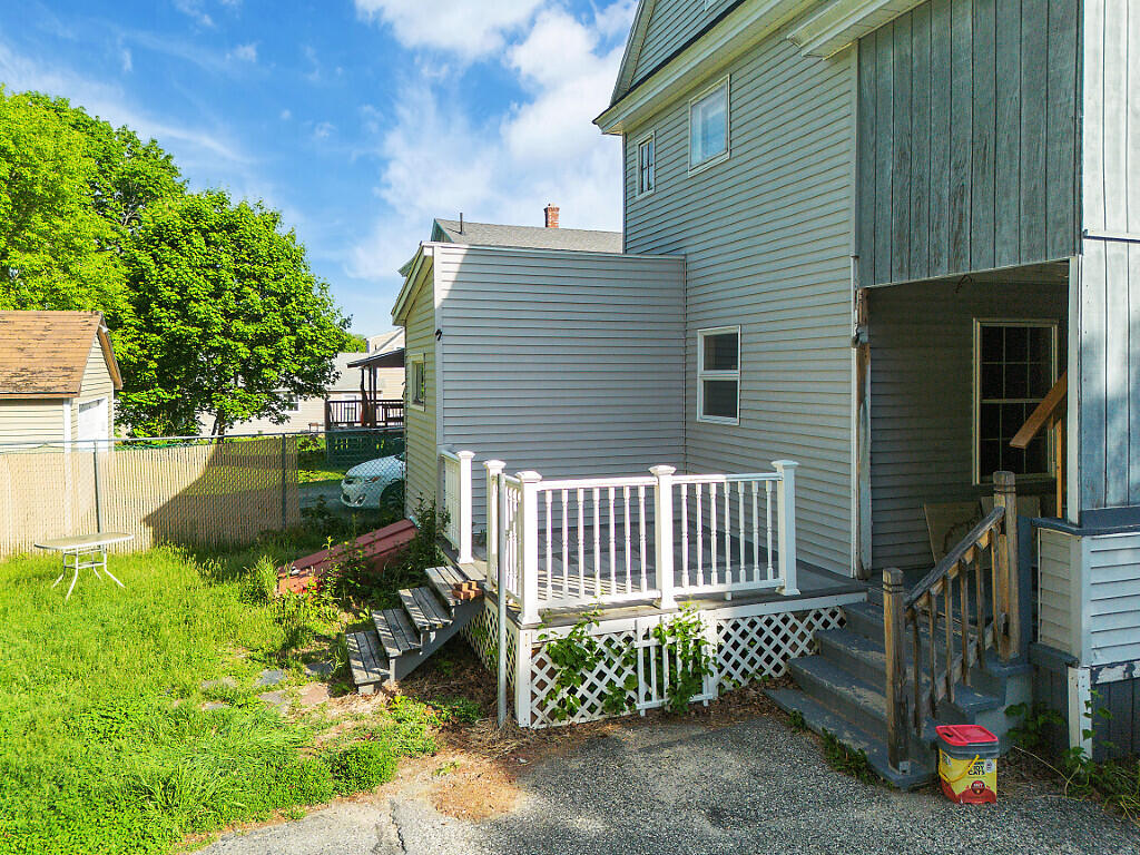 71 Warren Avenue Property Photo 7