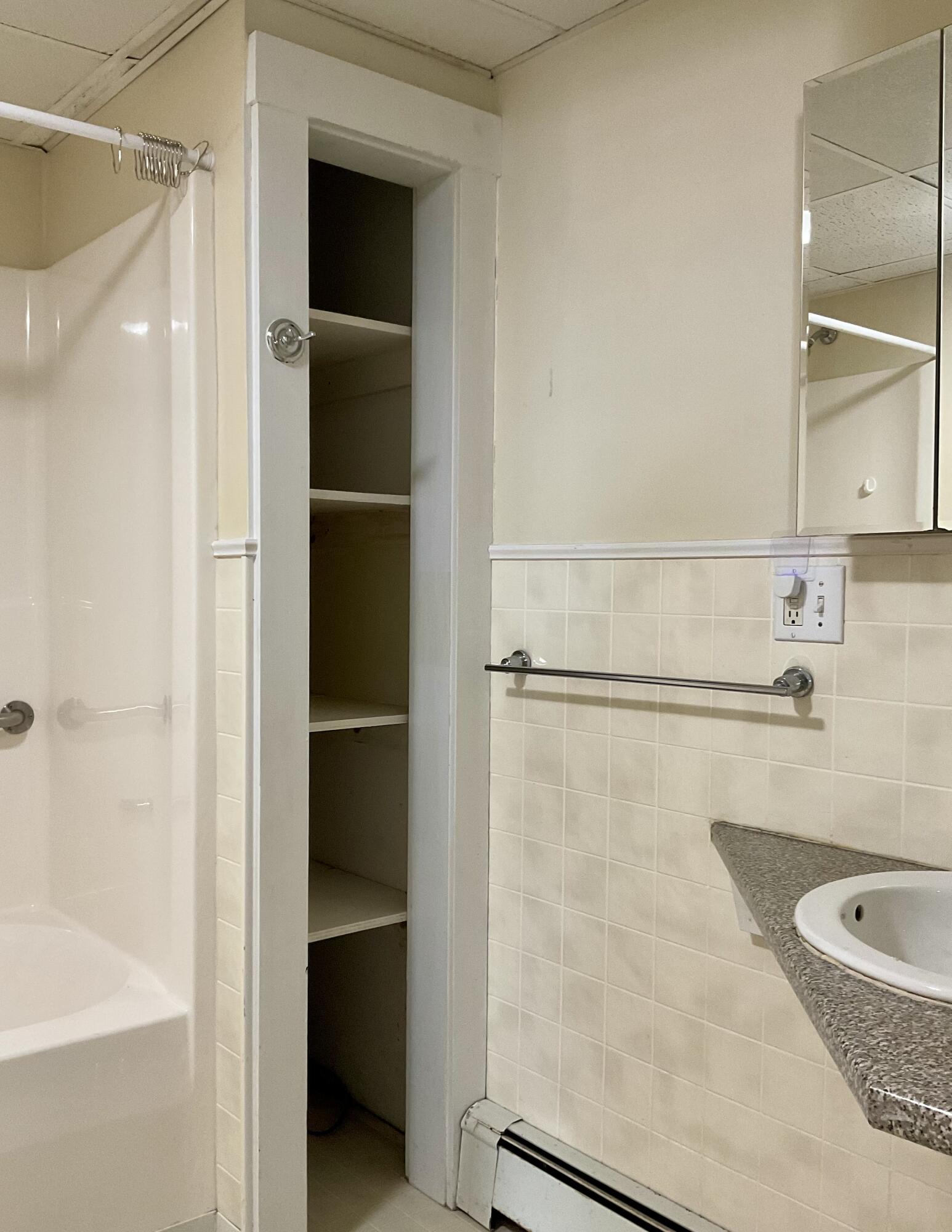 27 Wesley Street Property Photo 23