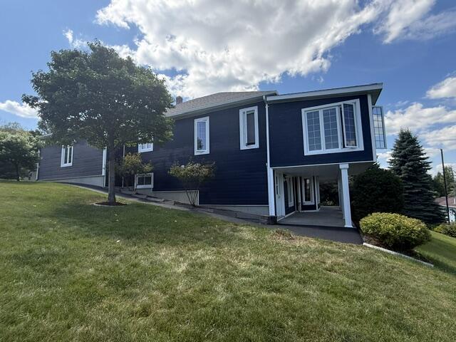 504 Albert Street Property Photo 2