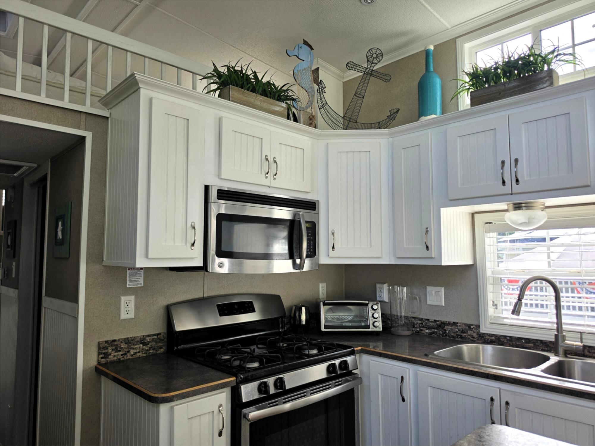 430 Post Road 289 Property Photo 16
