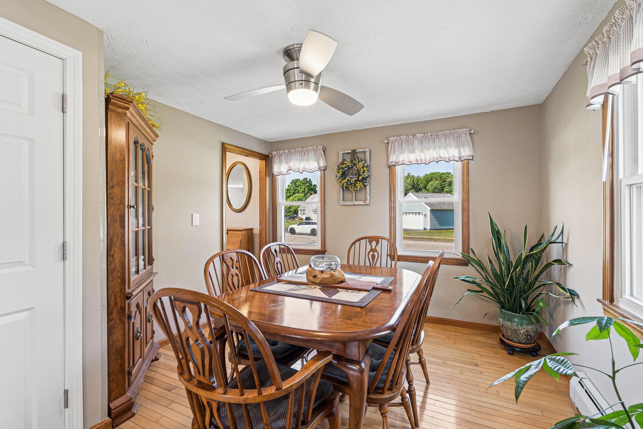 38 Greenfield Lane Property Photo 16