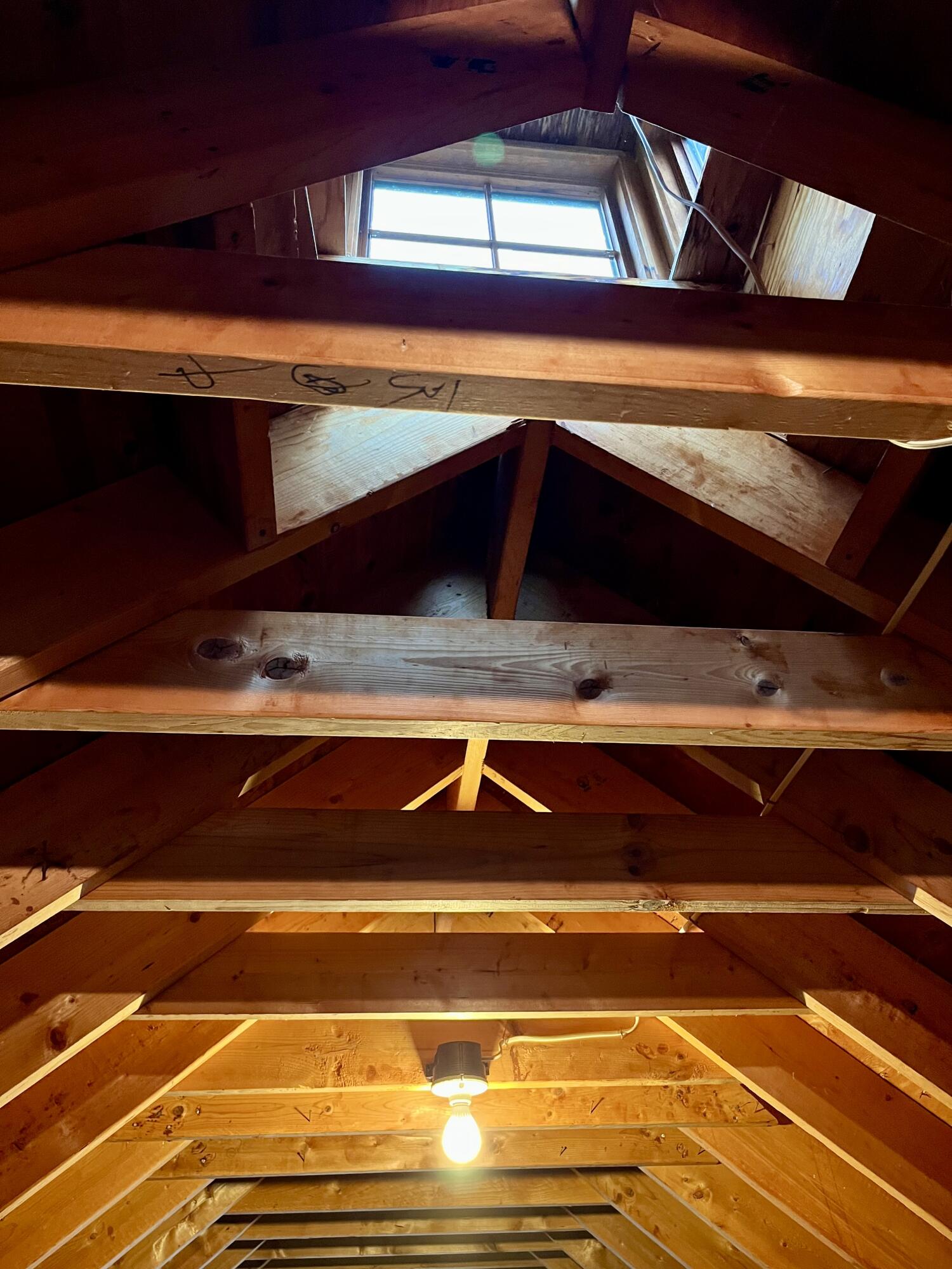 32 Old Fairgrounds Road Property Photo 44