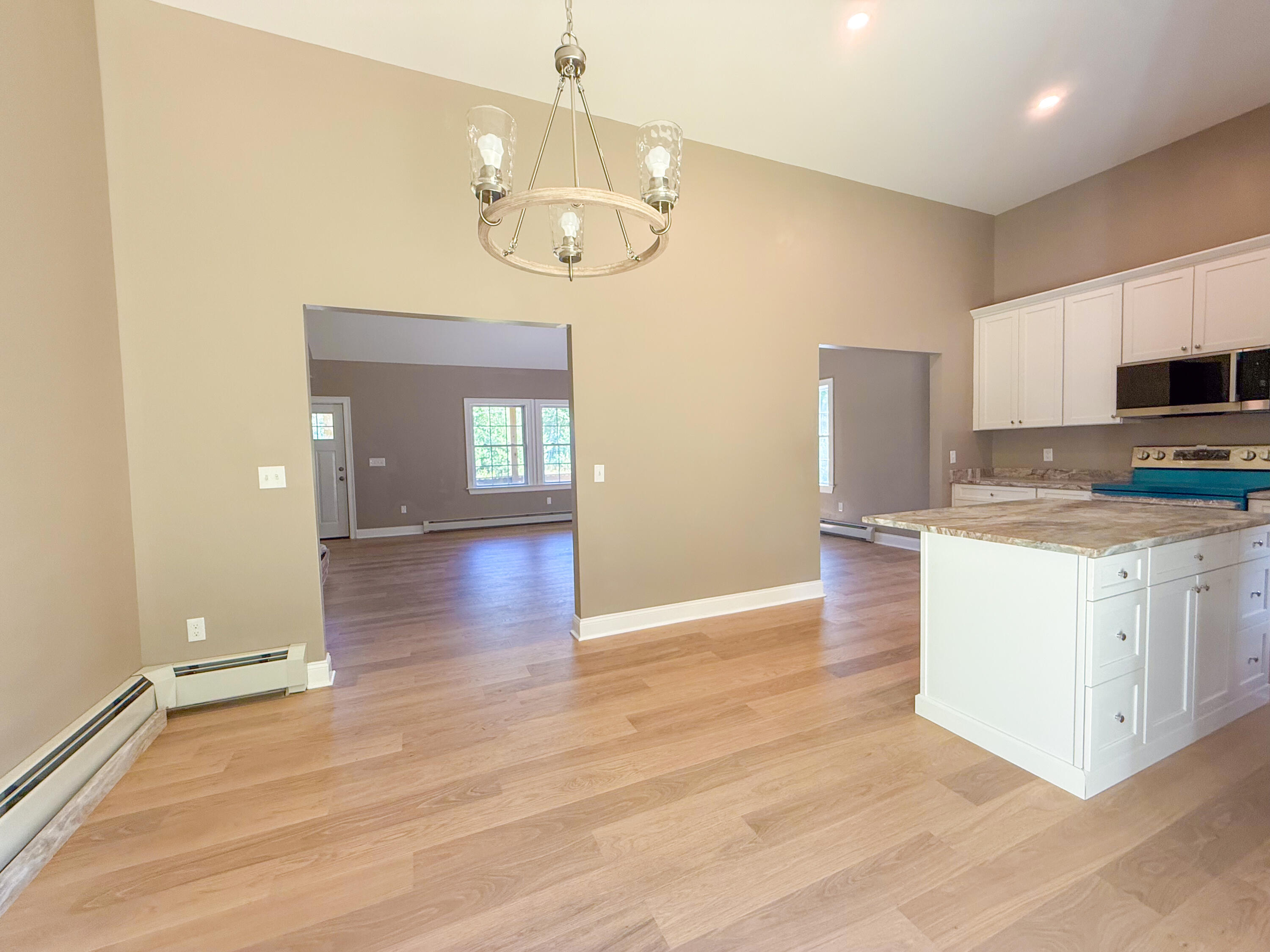 14 Jordan Lane Property Photo 10