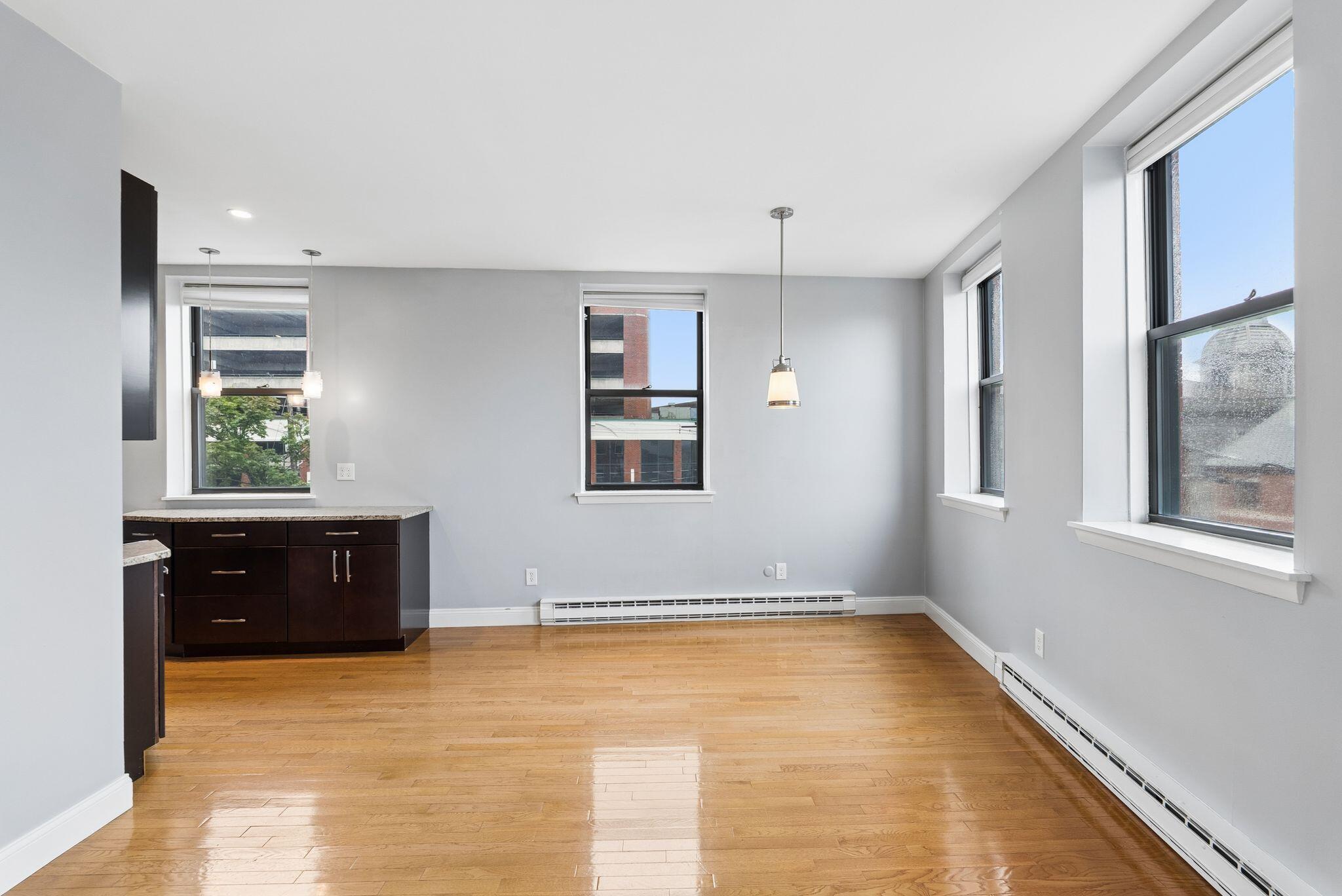 341 Fore Street 6 Property Photo 5