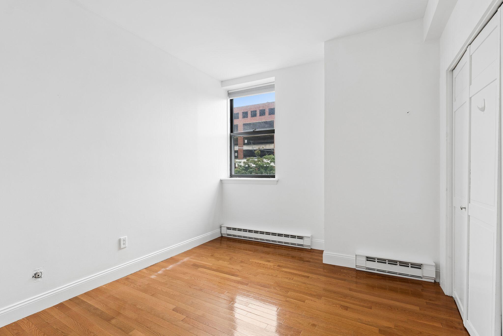 341 Fore Street 6 Property Photo 9