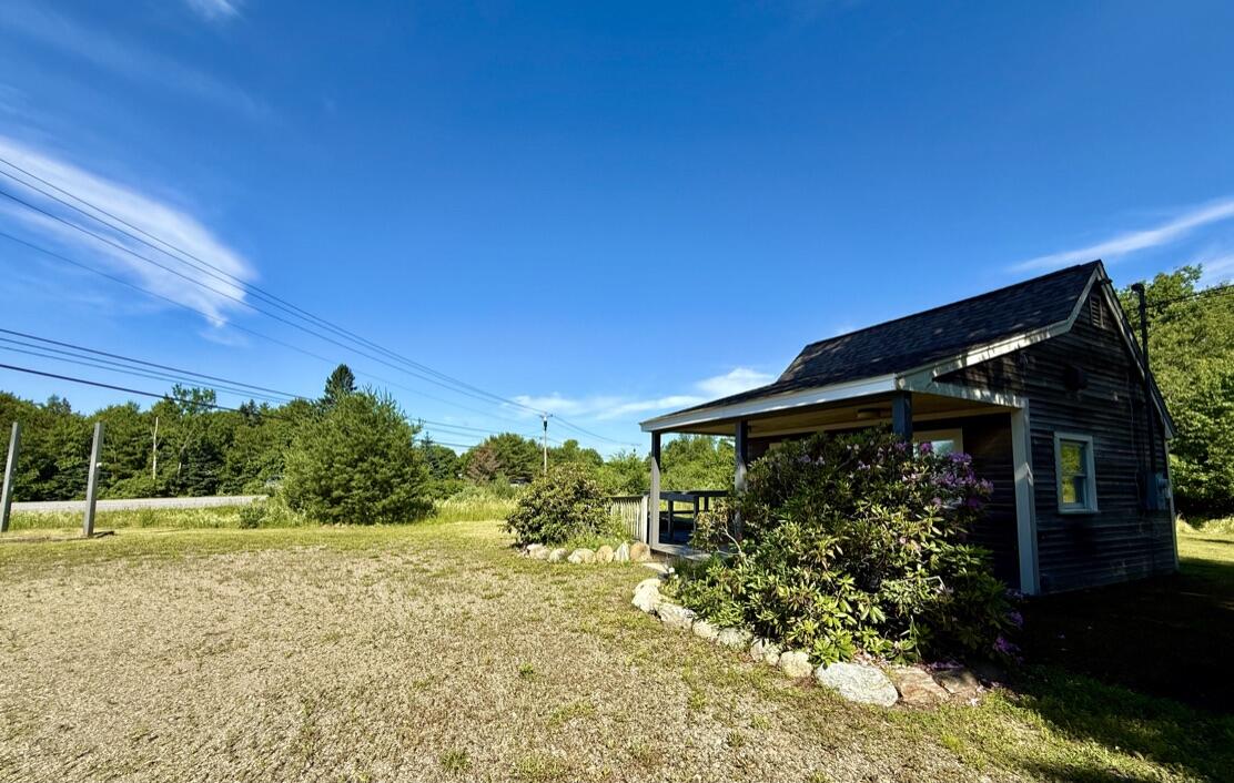 90 Searsport Avenue Property Photo 7