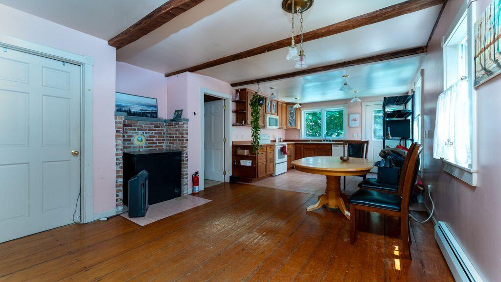 4 Back Hill Street Property Photo 11