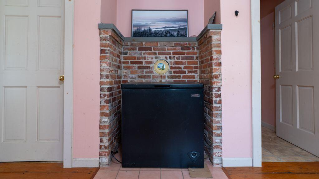 4 Back Hill Street Property Photo 14