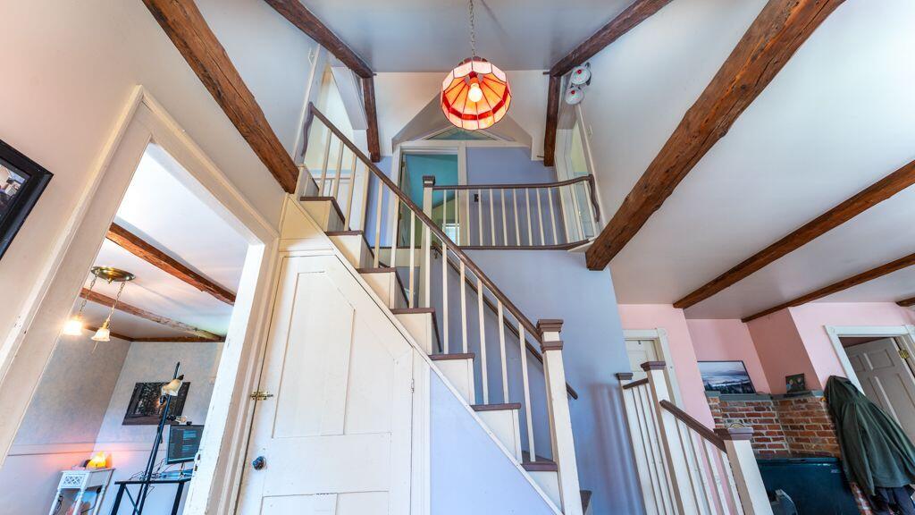 4 Back Hill Street Property Photo 18