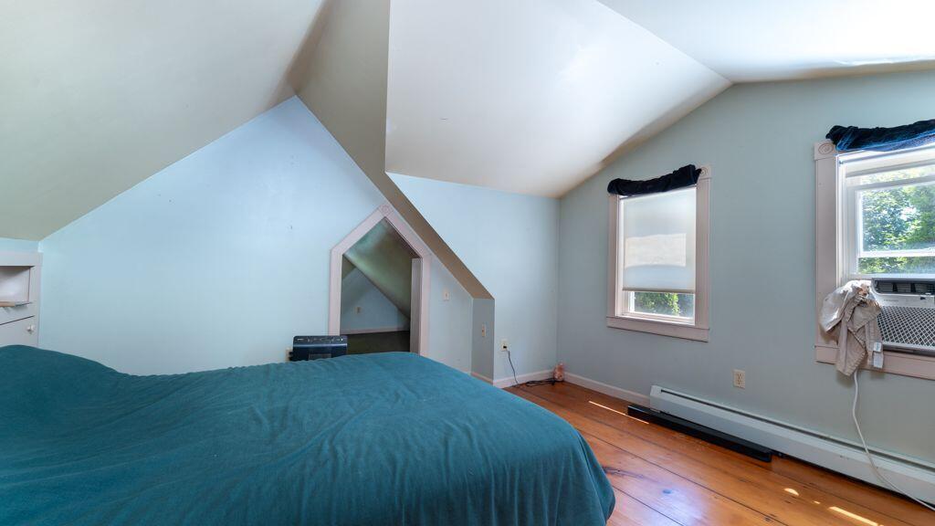 4 Back Hill Street Property Photo 20