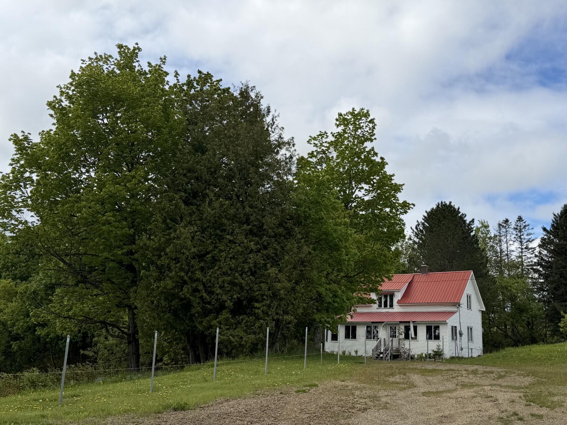25 Robinson Road Property Photo 1