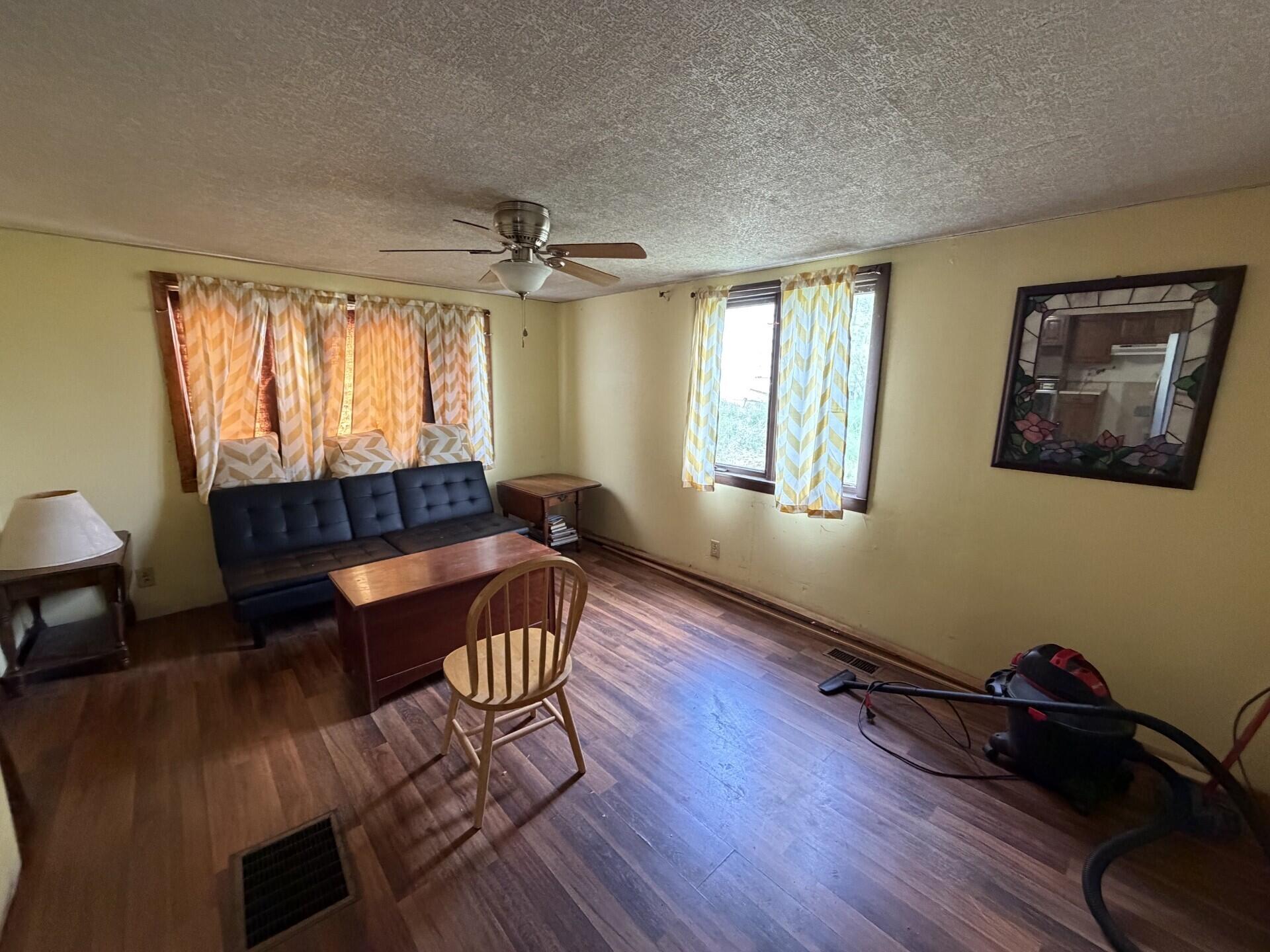 25 Robinson Road Property Photo 5