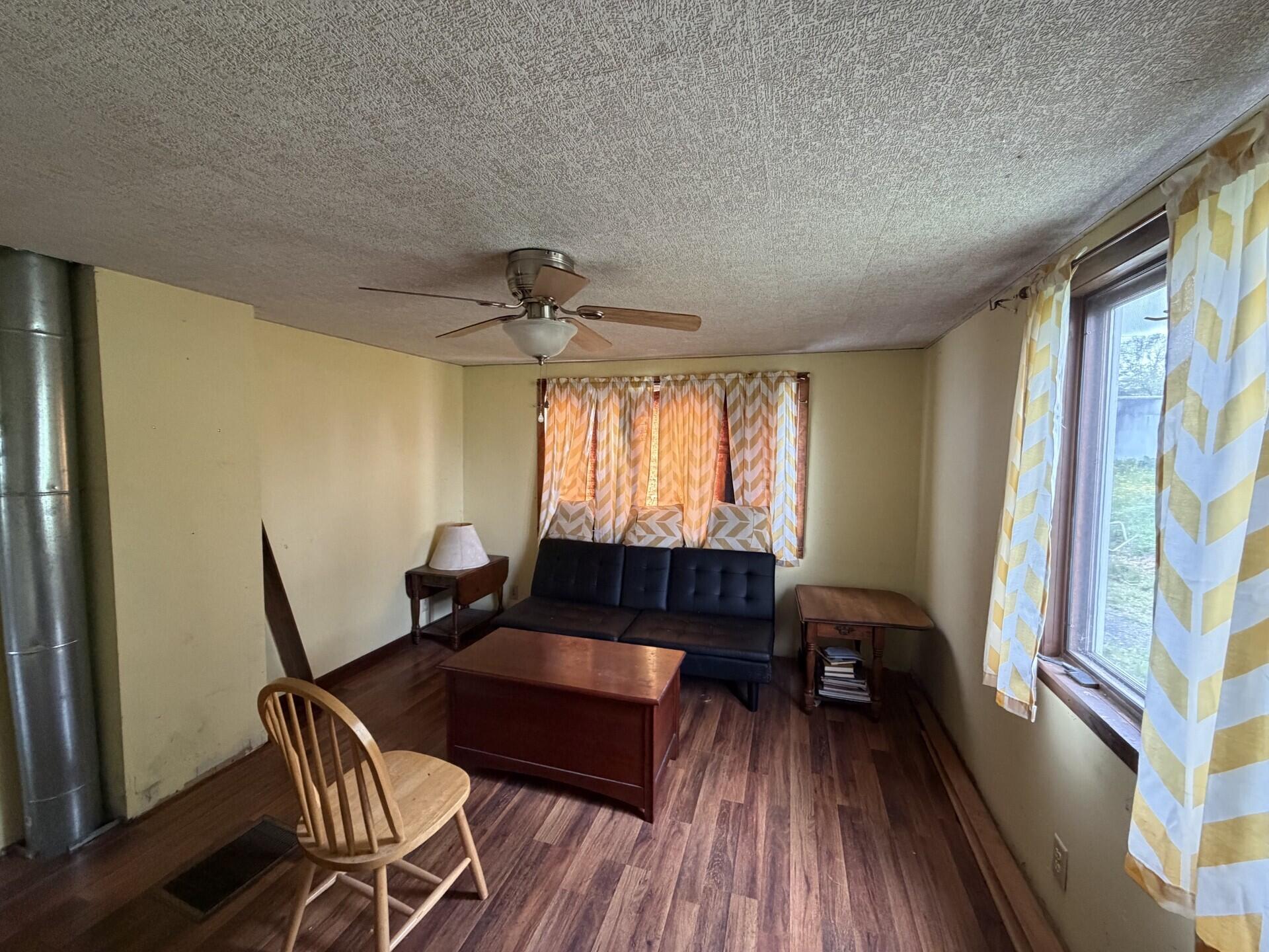 25 Robinson Road Property Photo 6