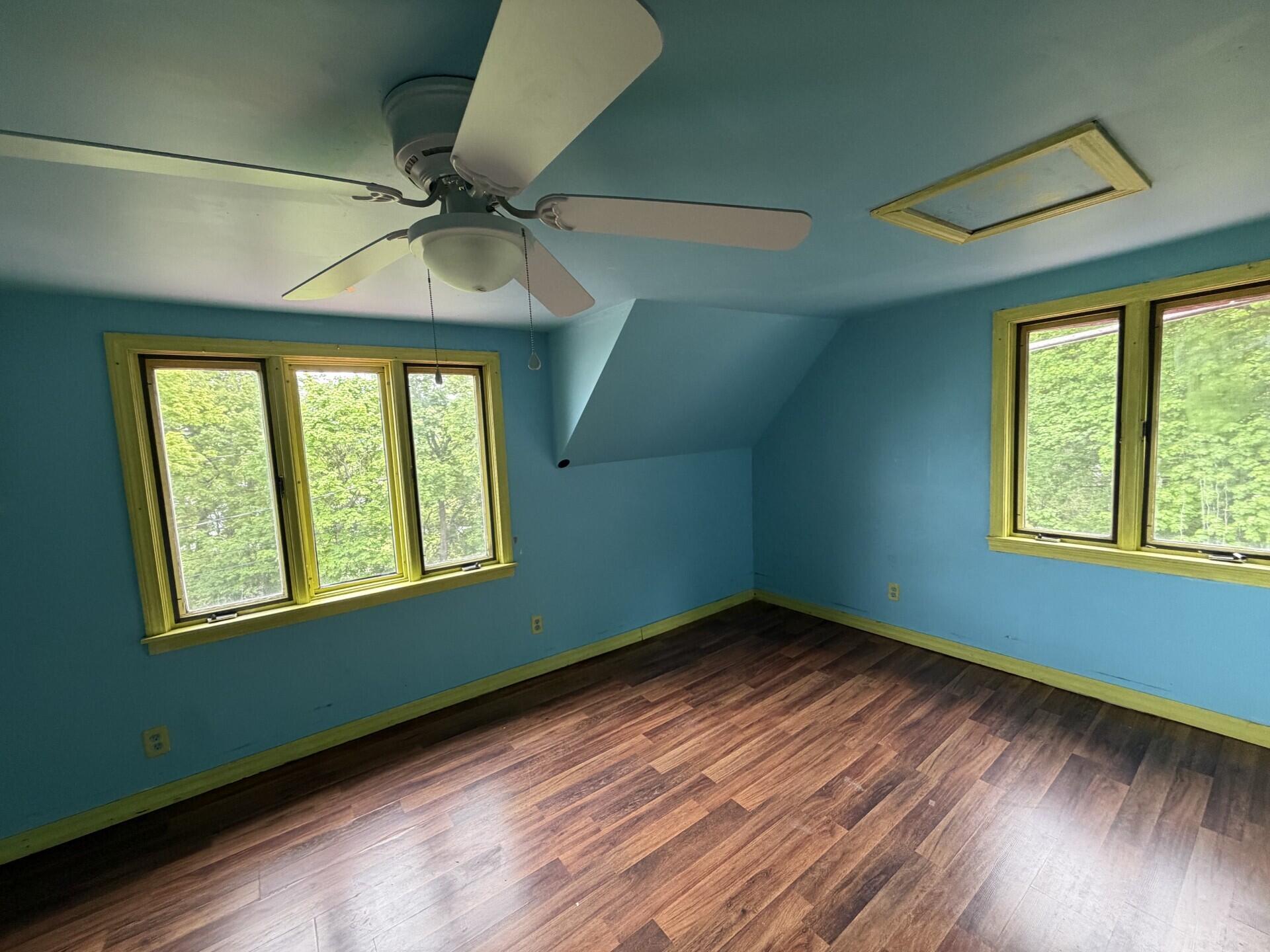25 Robinson Road Property Photo 18