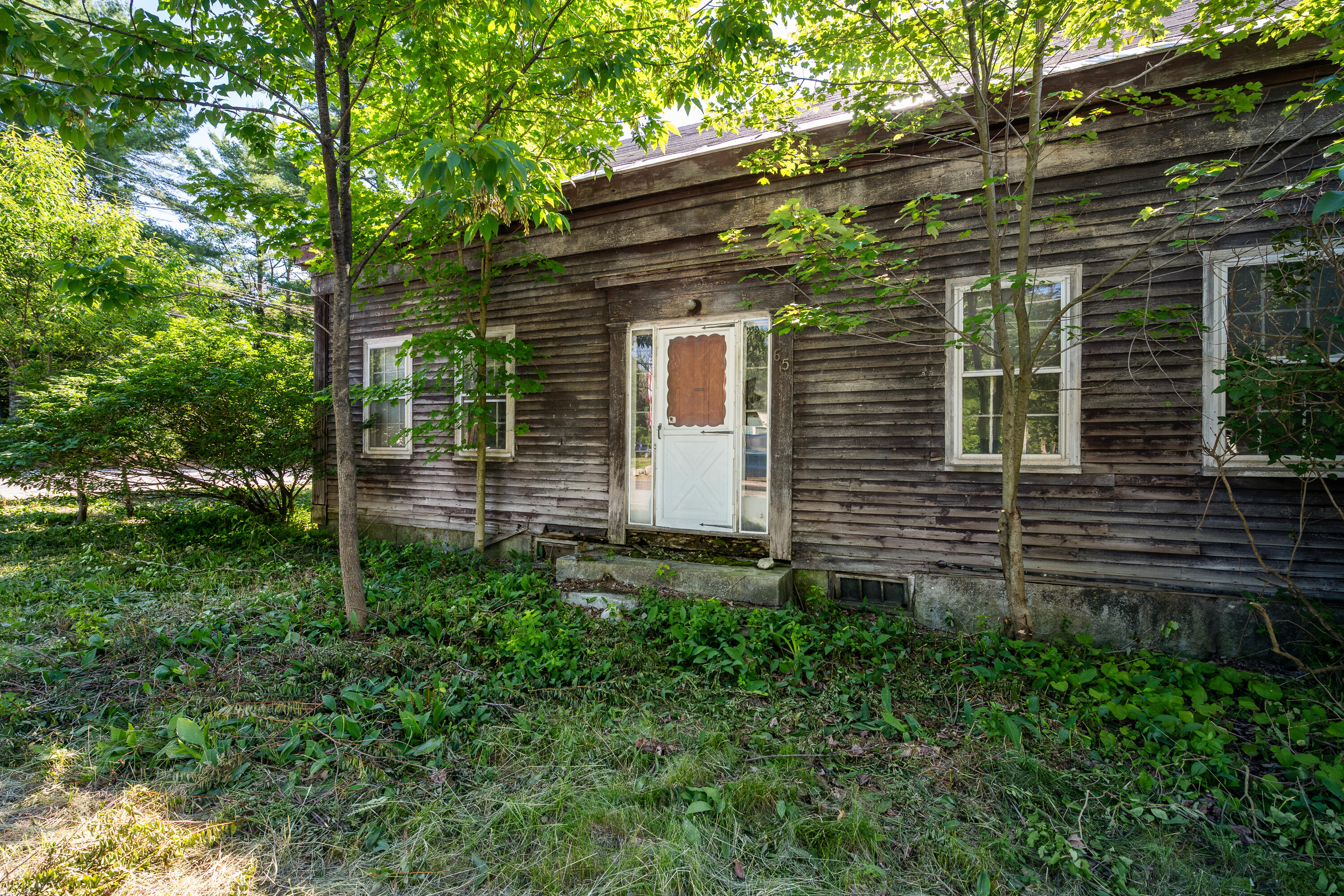 65 Lewiston Road Property Photo 4