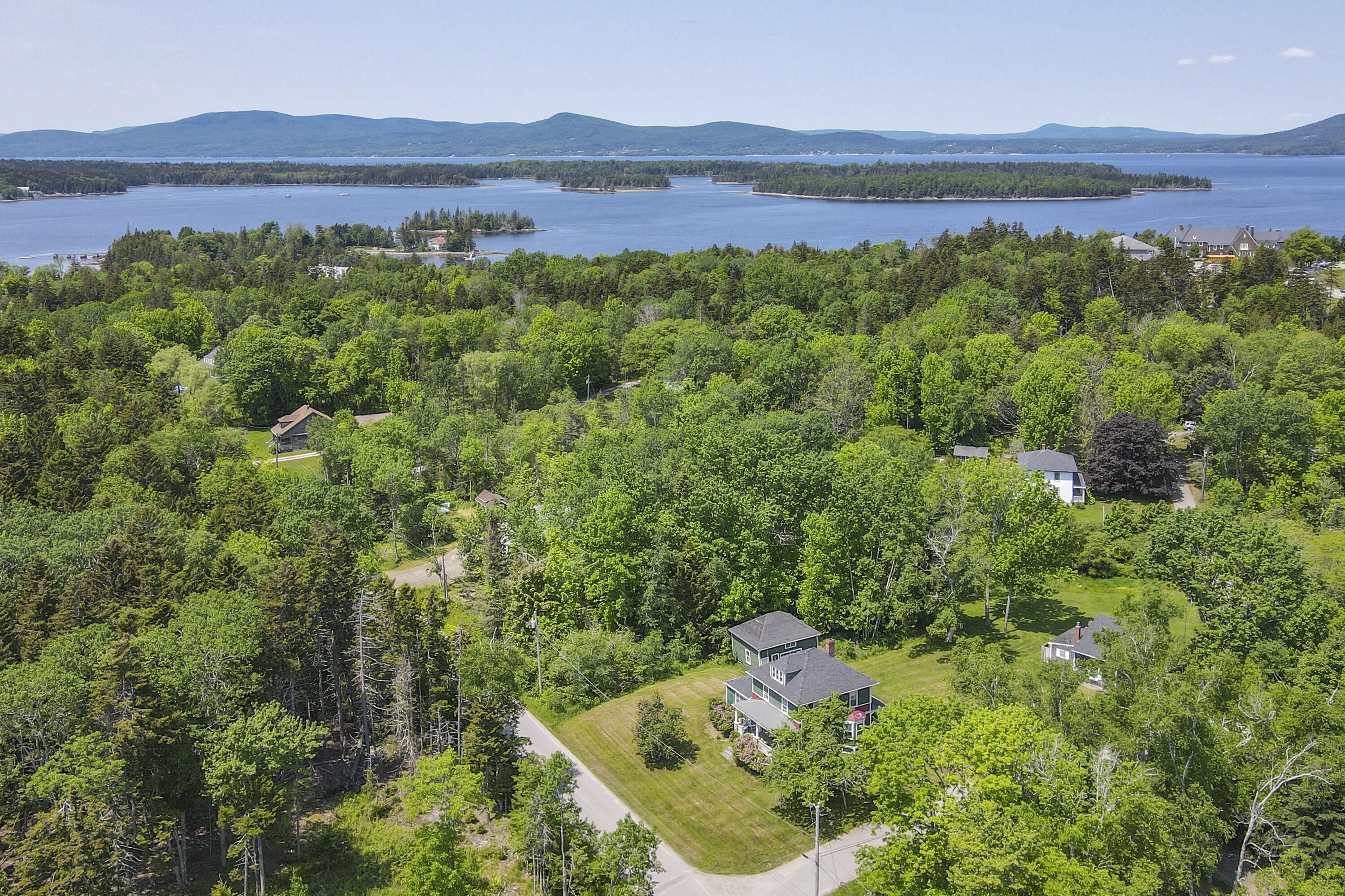 115 Babbidge Road Property Photo 1