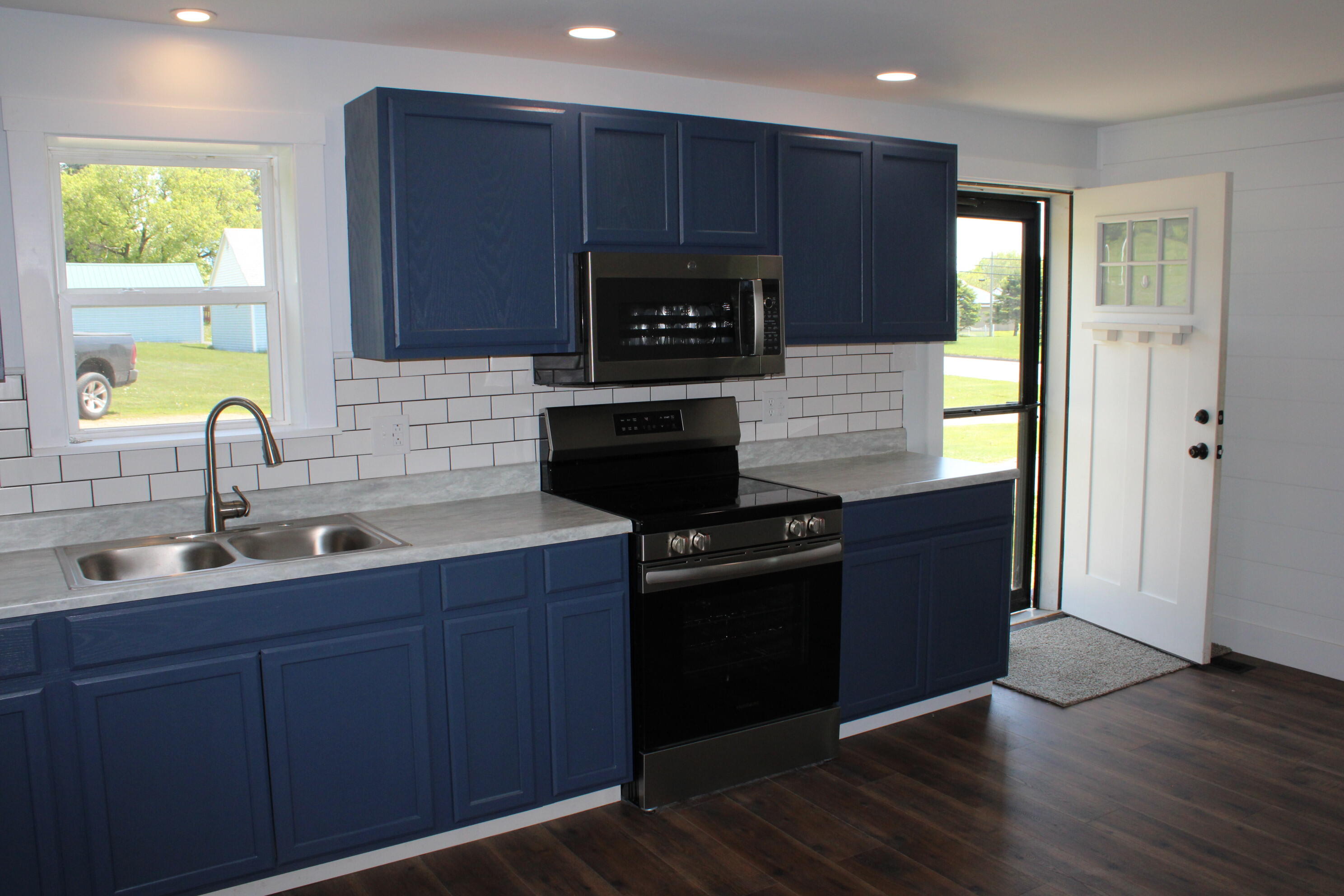 147 Washburn Street Property Photo 11