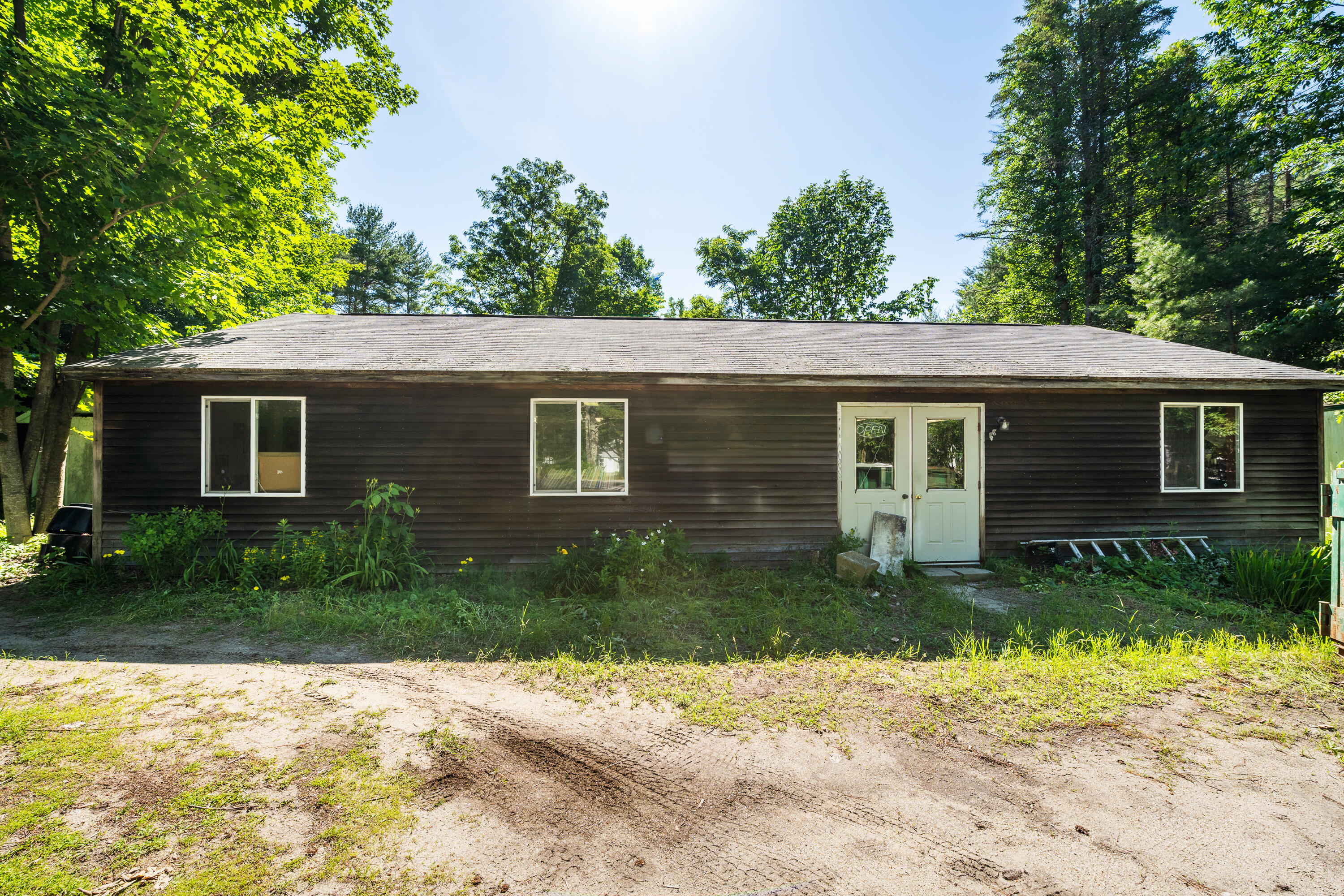 65 Lewiston Road Property Photo 5