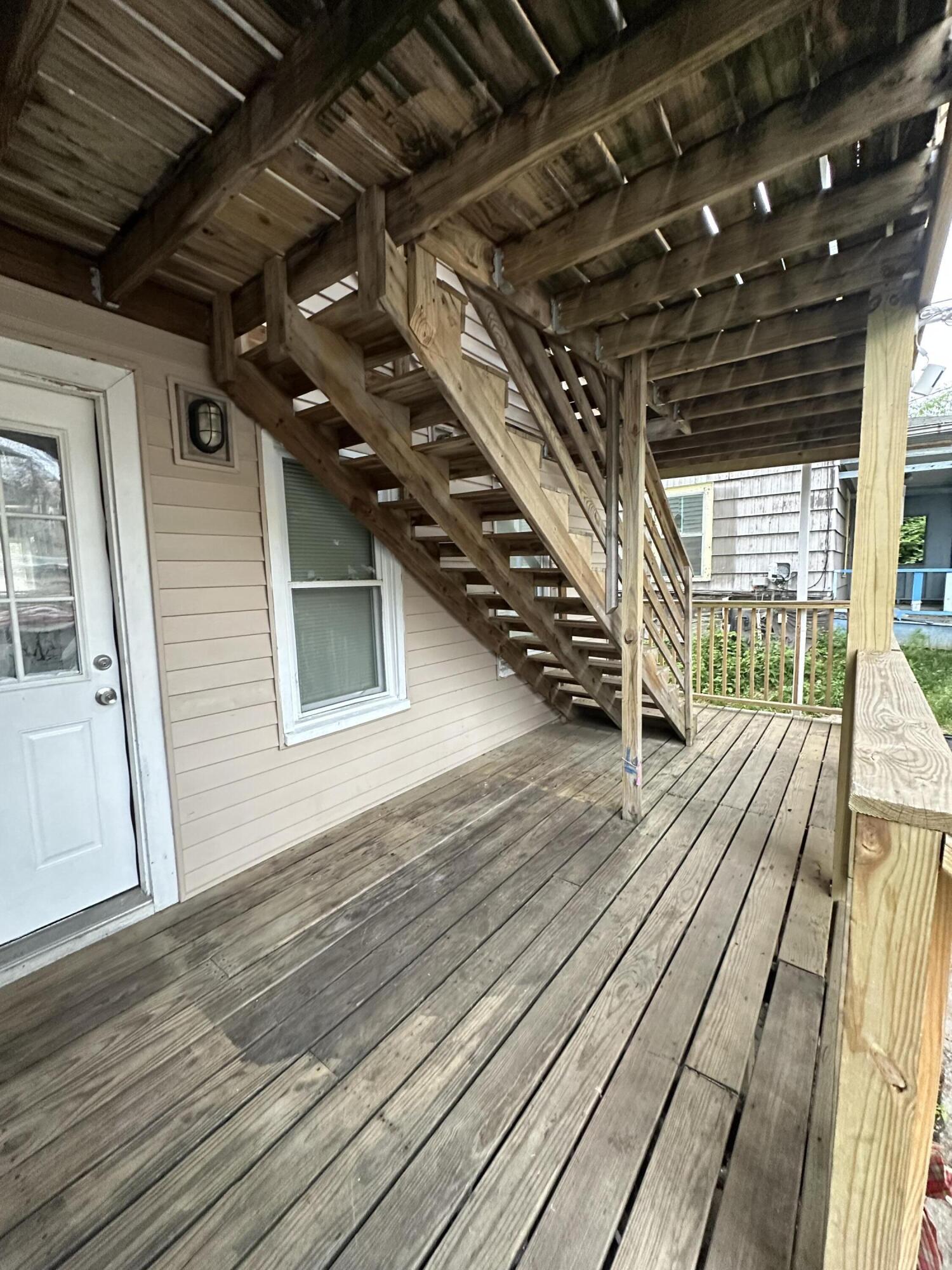 7 Jack Court Property Photo 4