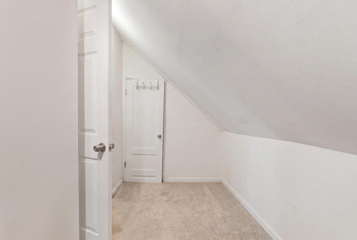 354 East Avenue Property Photo 13