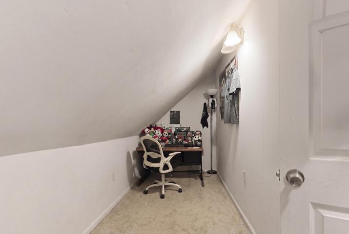 354 East Avenue Property Photo 14
