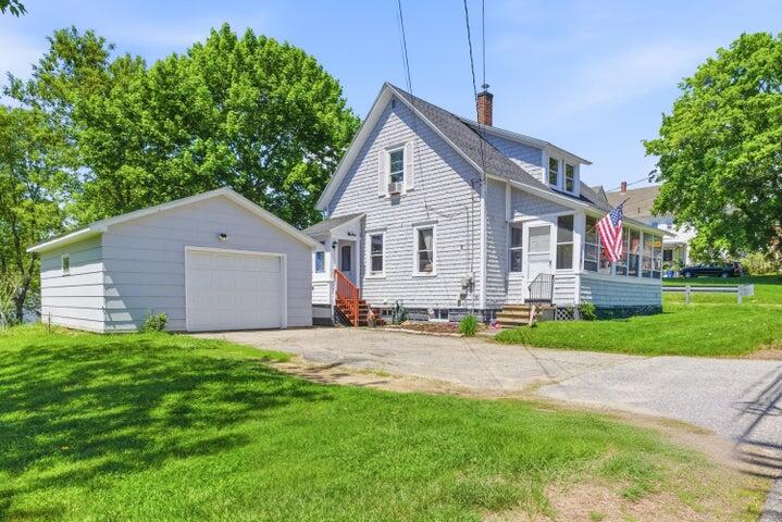 354 East Avenue Property Photo 18