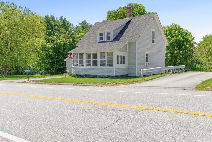 354 East Avenue Property Photo 19