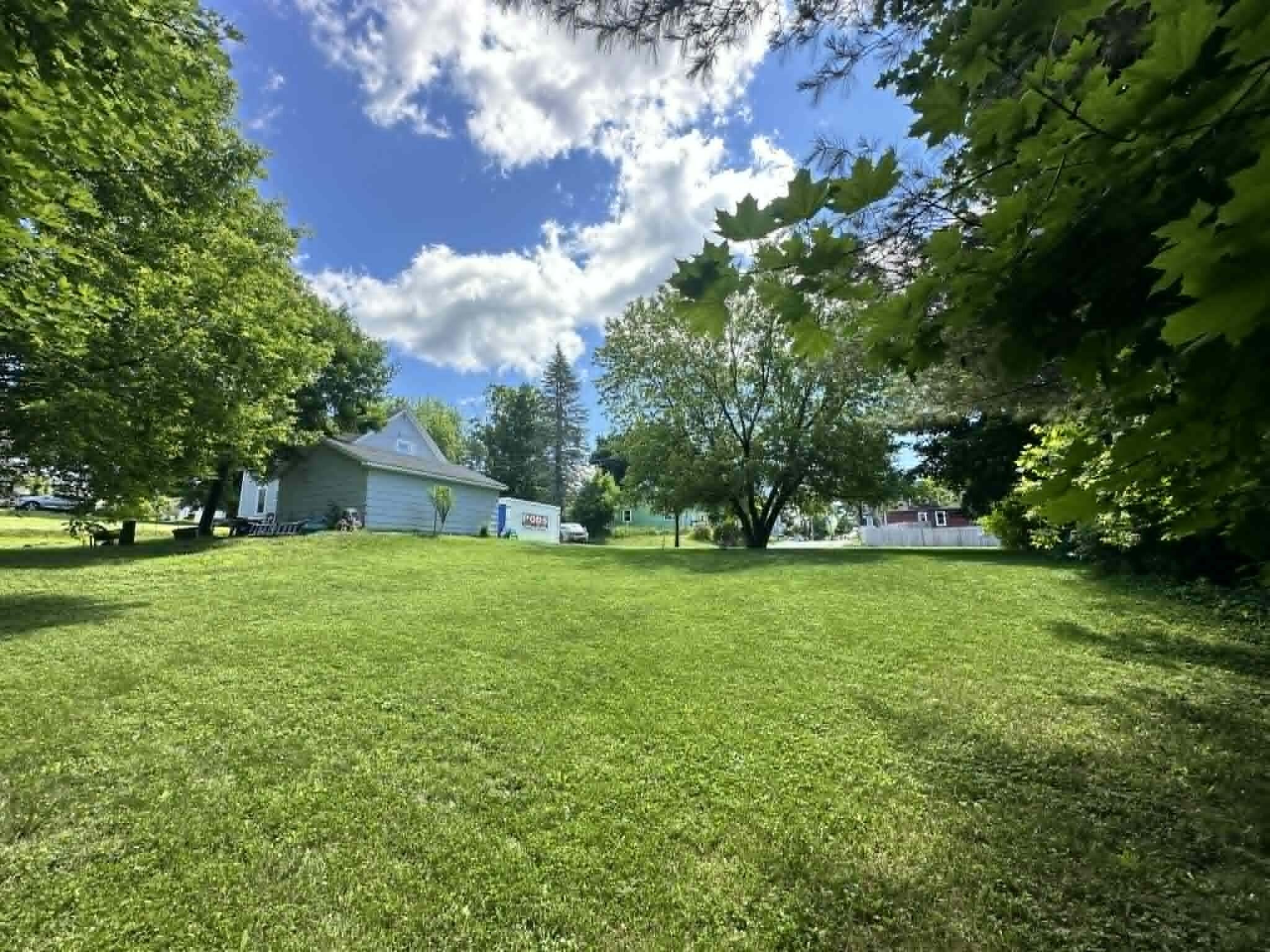 354 East Avenue Property Photo 21