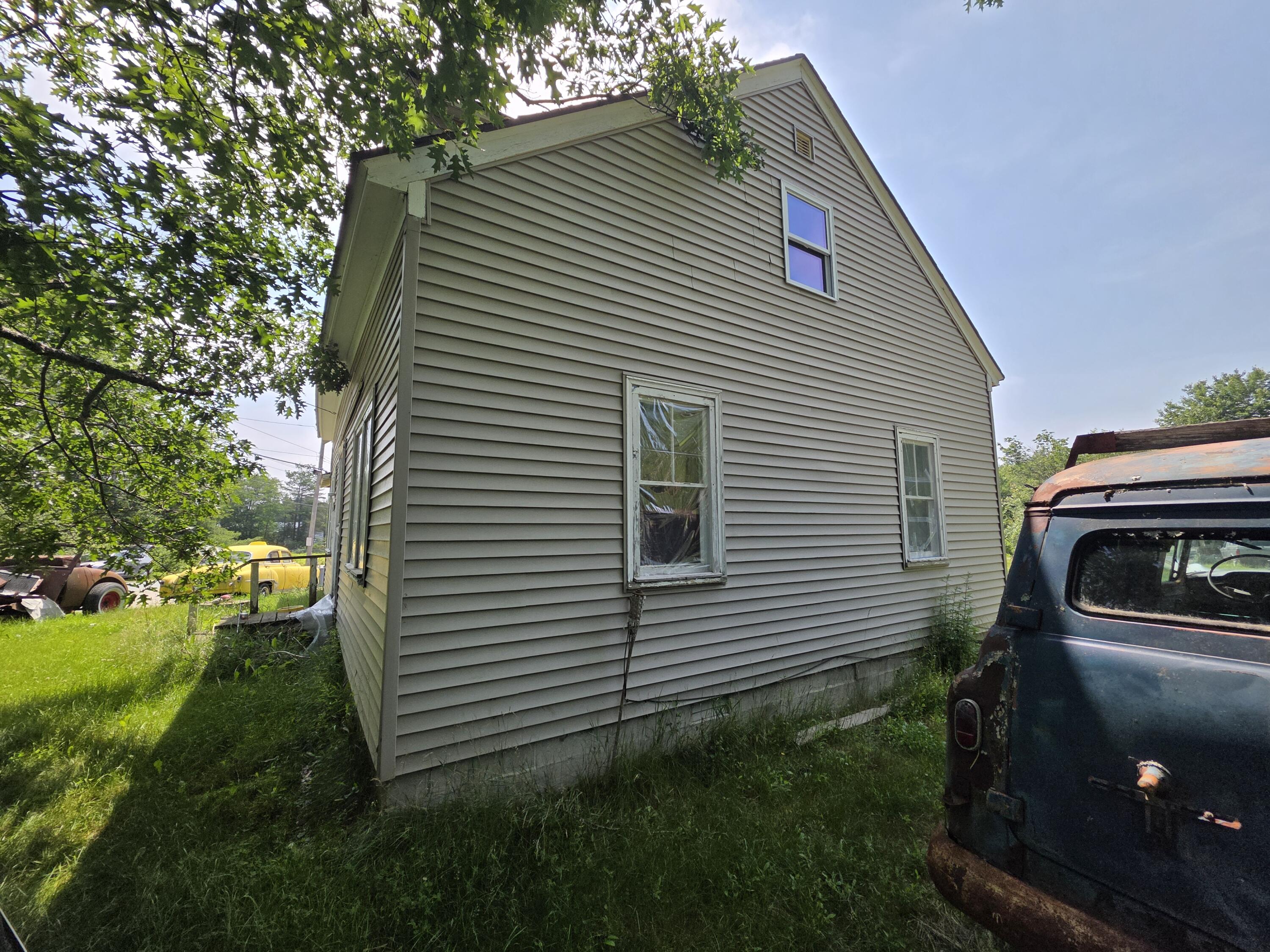 340-344 Thorsen Road Property Photo 6